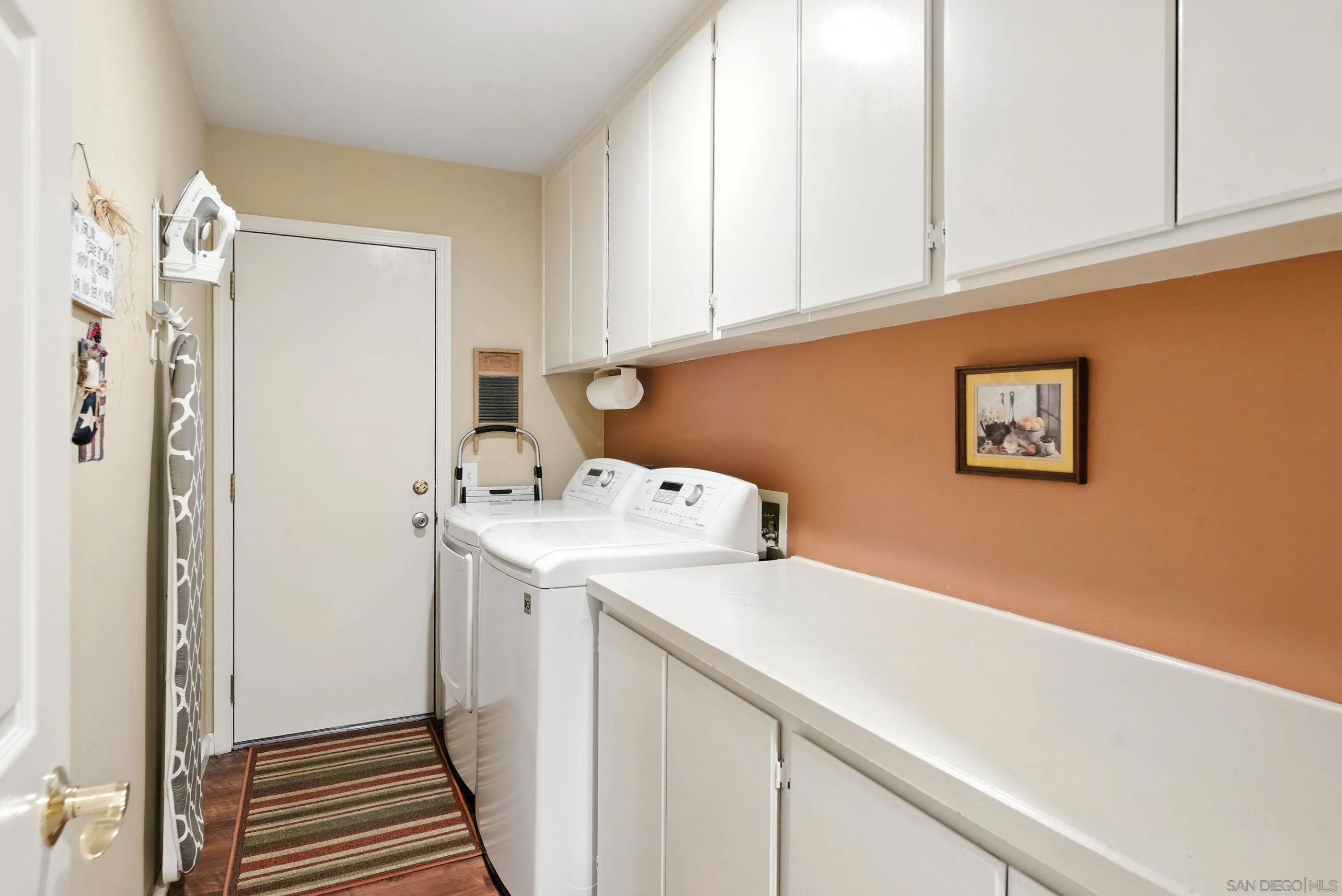 https://cdn.realtyfeed.com/cdn/127/250038127/47e8c75469f54fffa7dd7afb68180fb1.webp