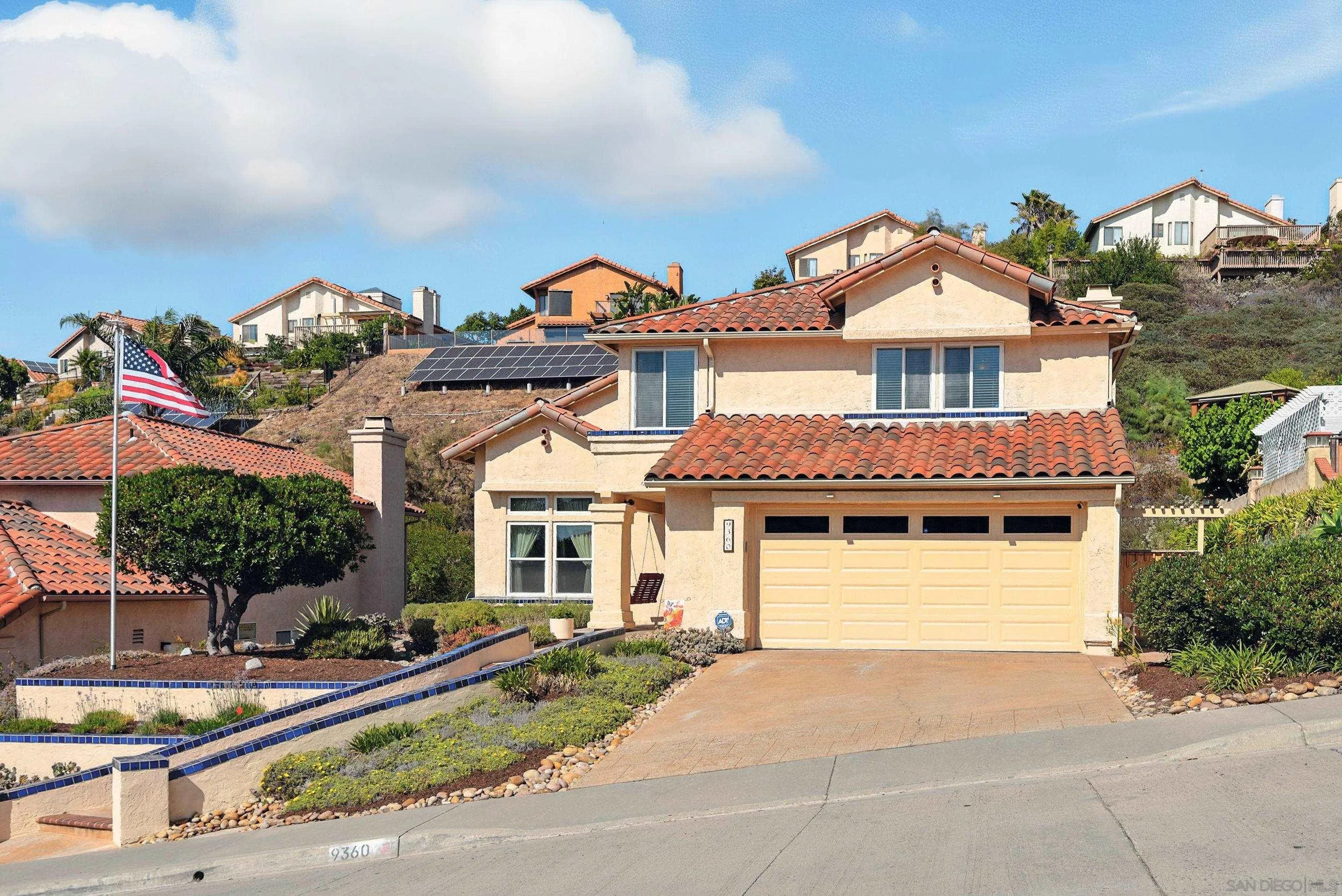 https://cdn.realtyfeed.com/cdn/127/250038127/b6c06b308f61d70ec83622ec6a25a2c2.webp