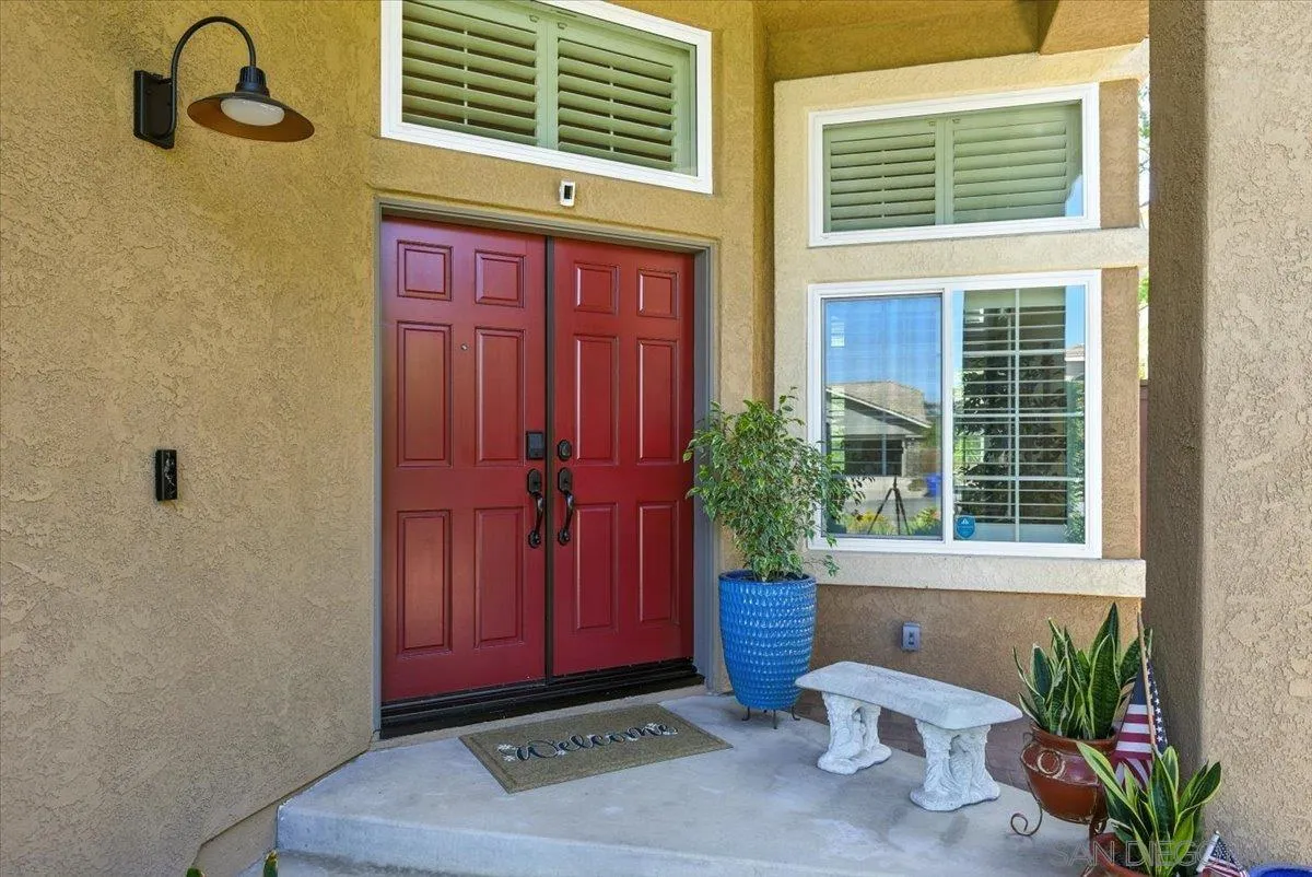 https://cdn.realtyfeed.com/cdn/127/250038129/47639a8cebf8104f12764eb7e66aa122.webp