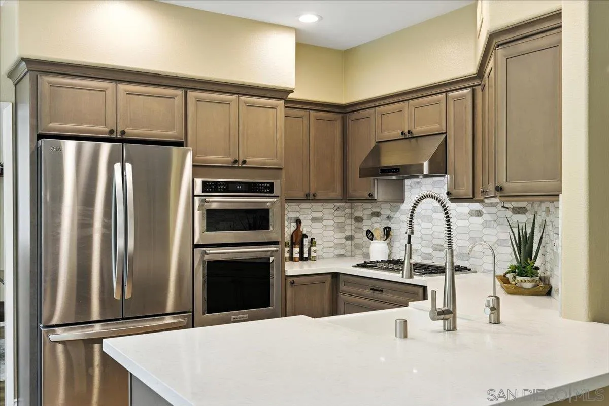 https://cdn.realtyfeed.com/cdn/127/250038129/90b1945f05e6de8fb1e88a3a9f21fc98.webp