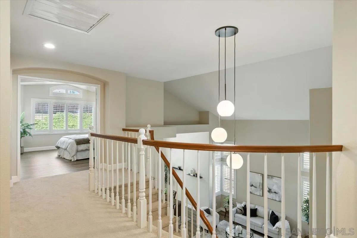 https://cdn.realtyfeed.com/cdn/127/250038129/b041d2c6d3f05cdf620a2ccea19b9751.webp