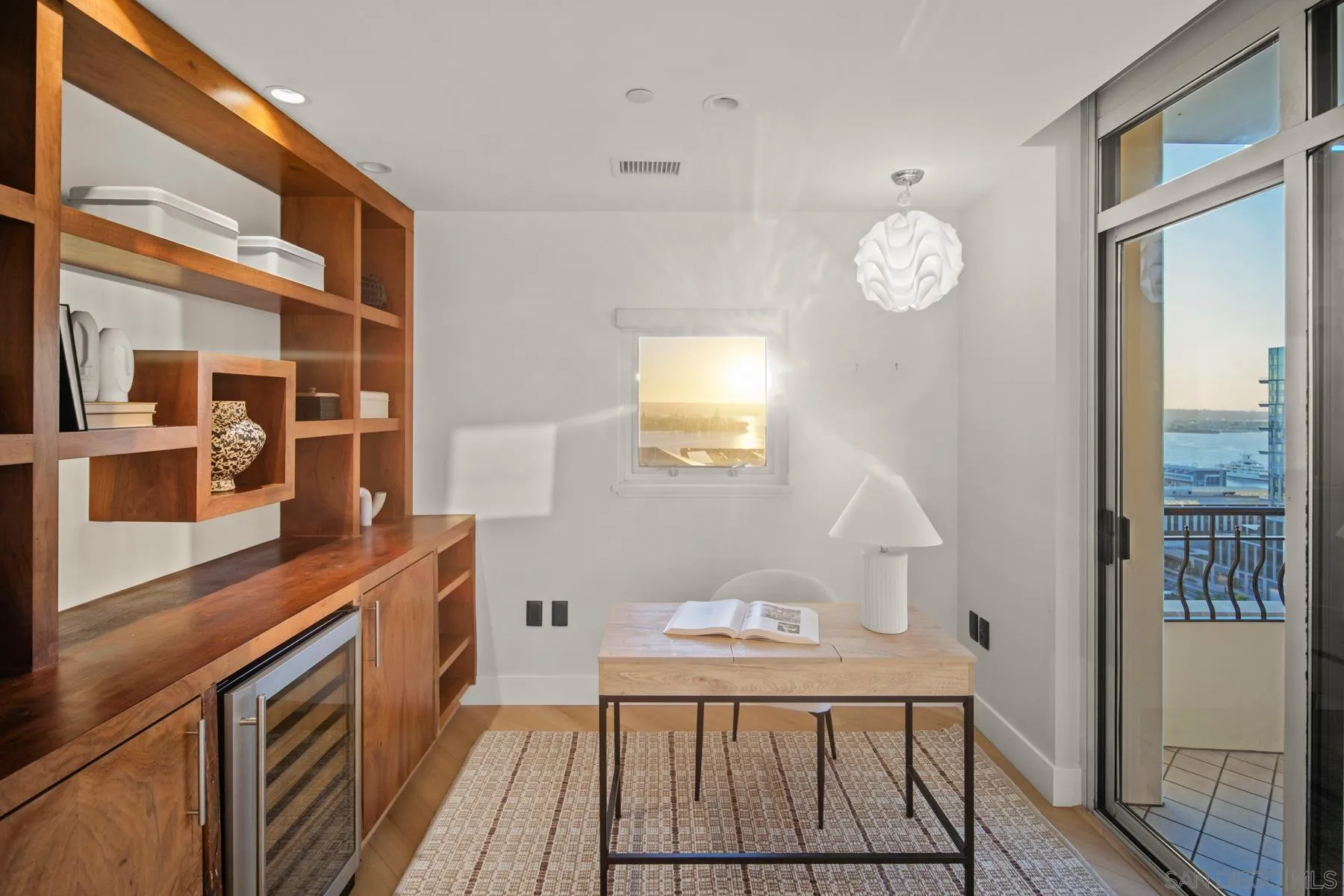https://cdn.realtyfeed.com/cdn/127/250038131/e03be2d8ea65ada520cd96b47b666c9a.webp