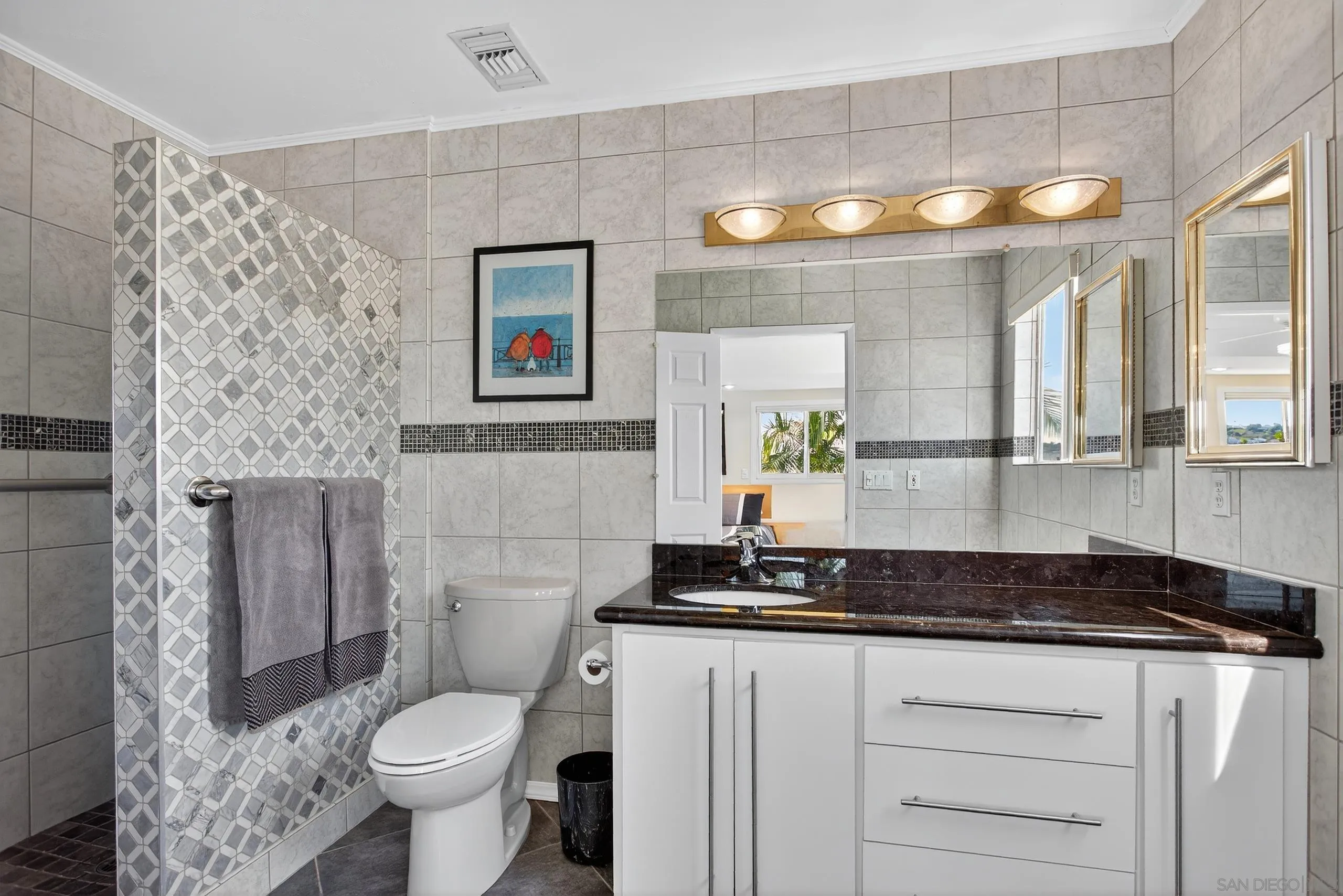 https://cdn.realtyfeed.com/cdn/127/250038133/0510ab8b0cdbfee873f7d4878ccf8d67.webp