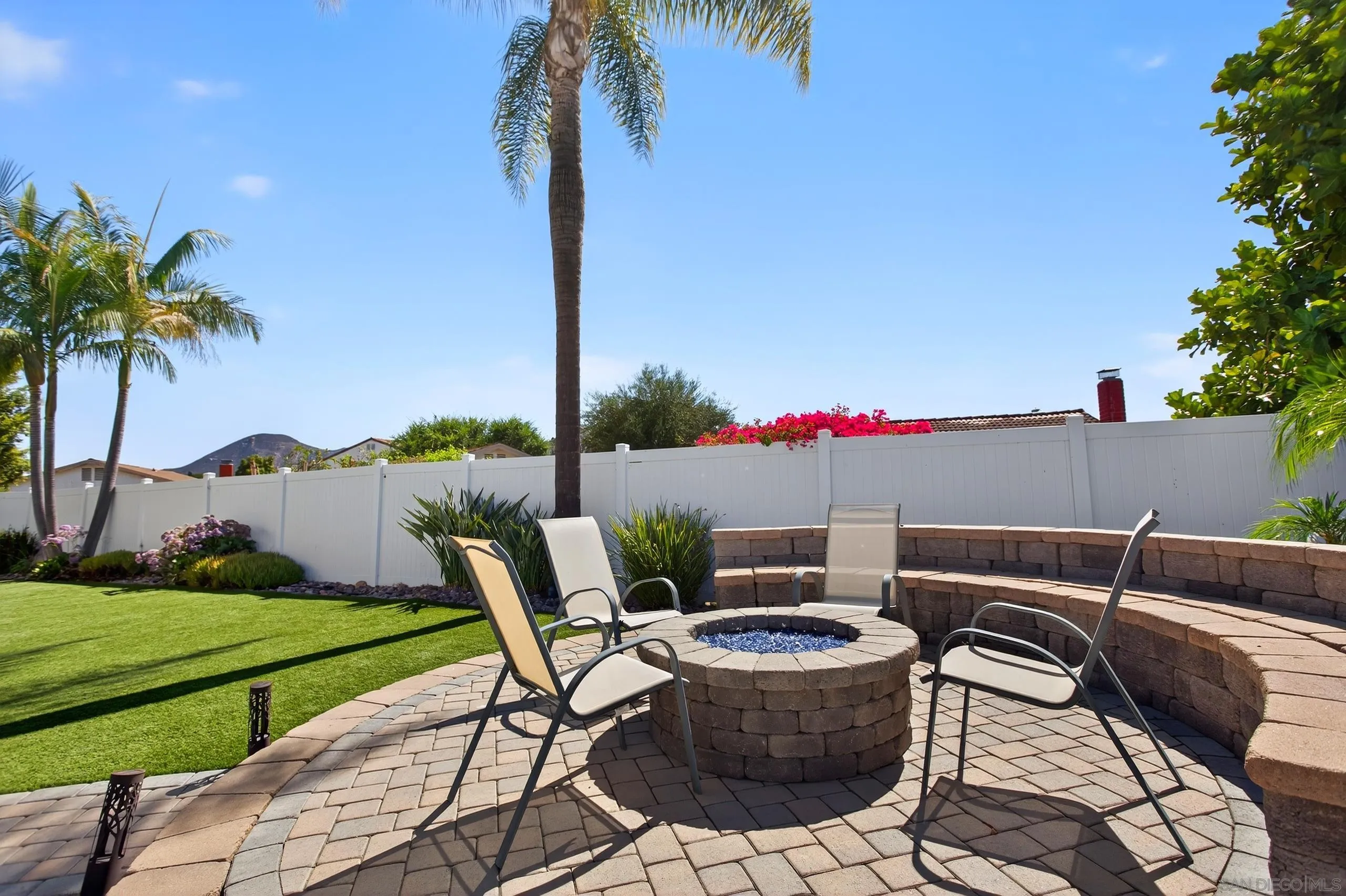 https://cdn.realtyfeed.com/cdn/127/250038133/505c359a516263879234b2b29a748c3c.webp