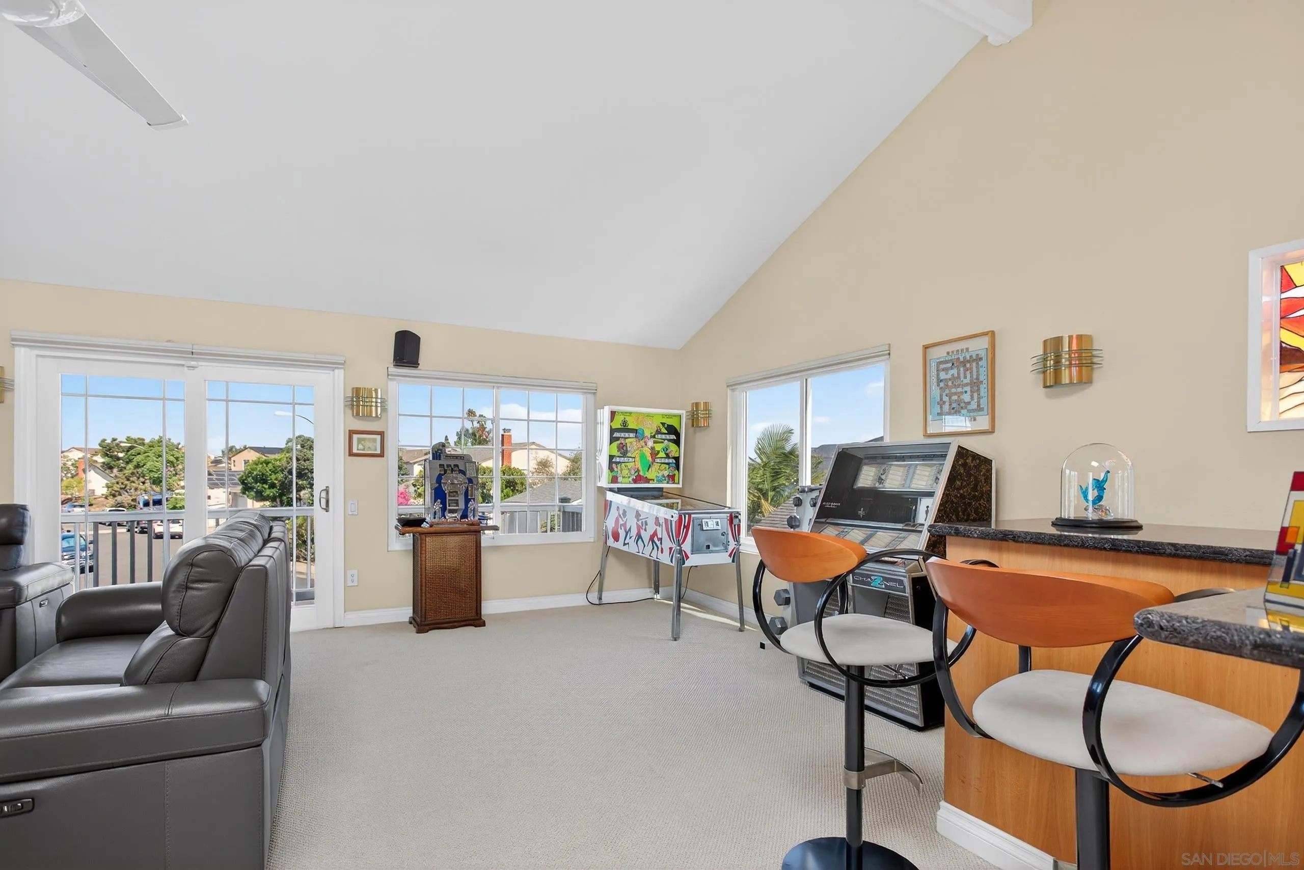 https://cdn.realtyfeed.com/cdn/127/250038133/6c76f6acabf6645909fc672e11bdc1a3.webp