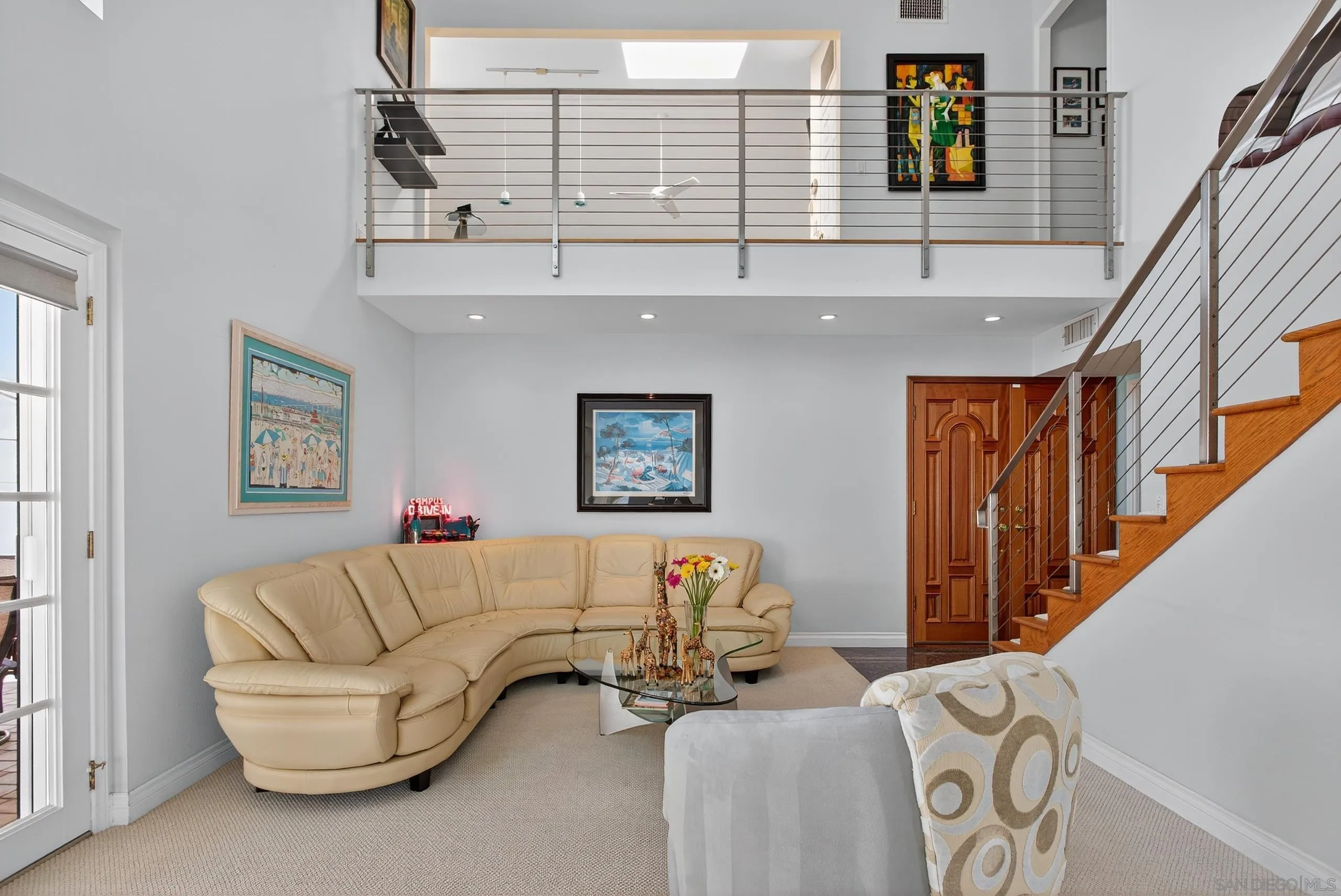 https://cdn.realtyfeed.com/cdn/127/250038133/f2b869b8362f32f122e10b6b46d69c98.webp