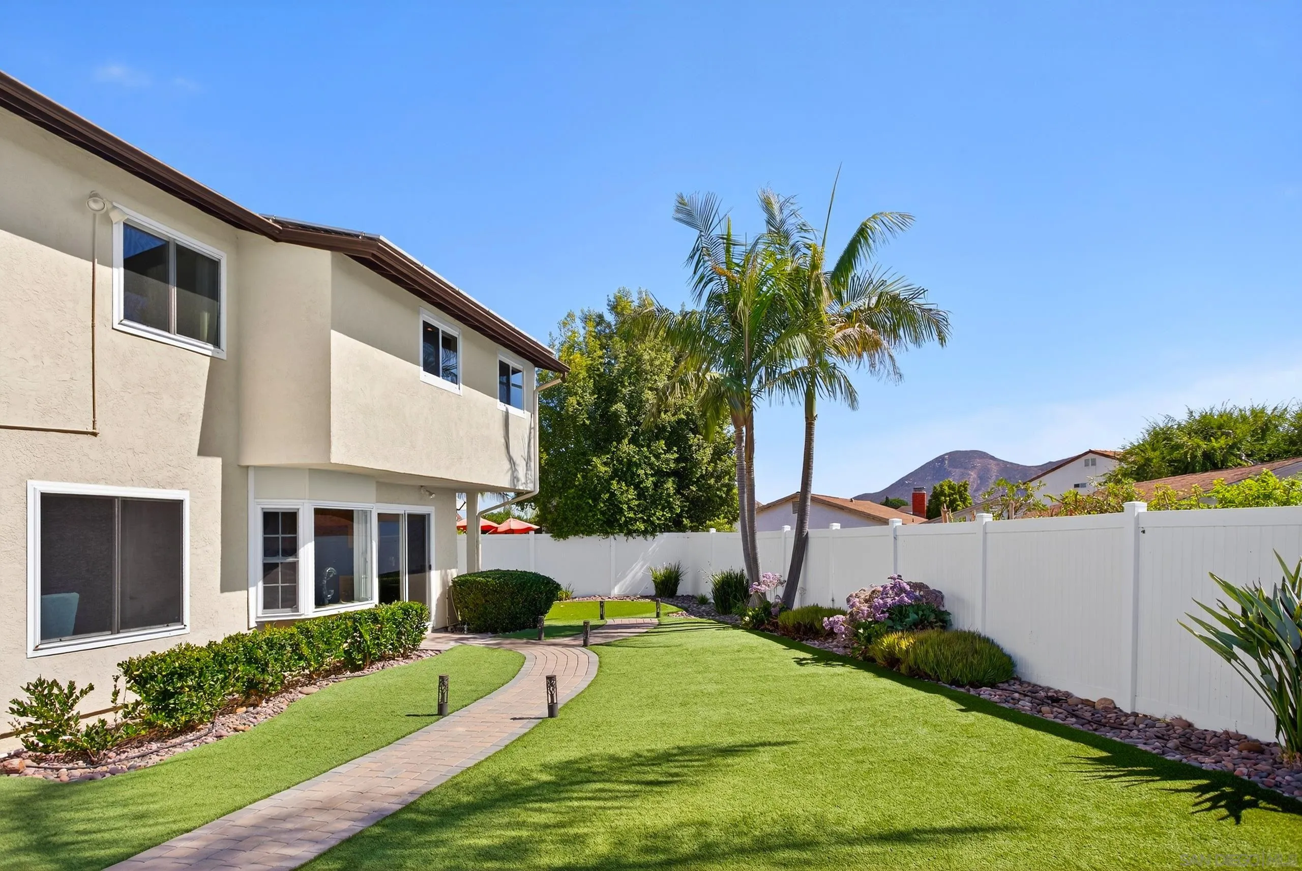 https://cdn.realtyfeed.com/cdn/127/250038133/f41e1953039cfcb7627cb066ed81dbaa.webp