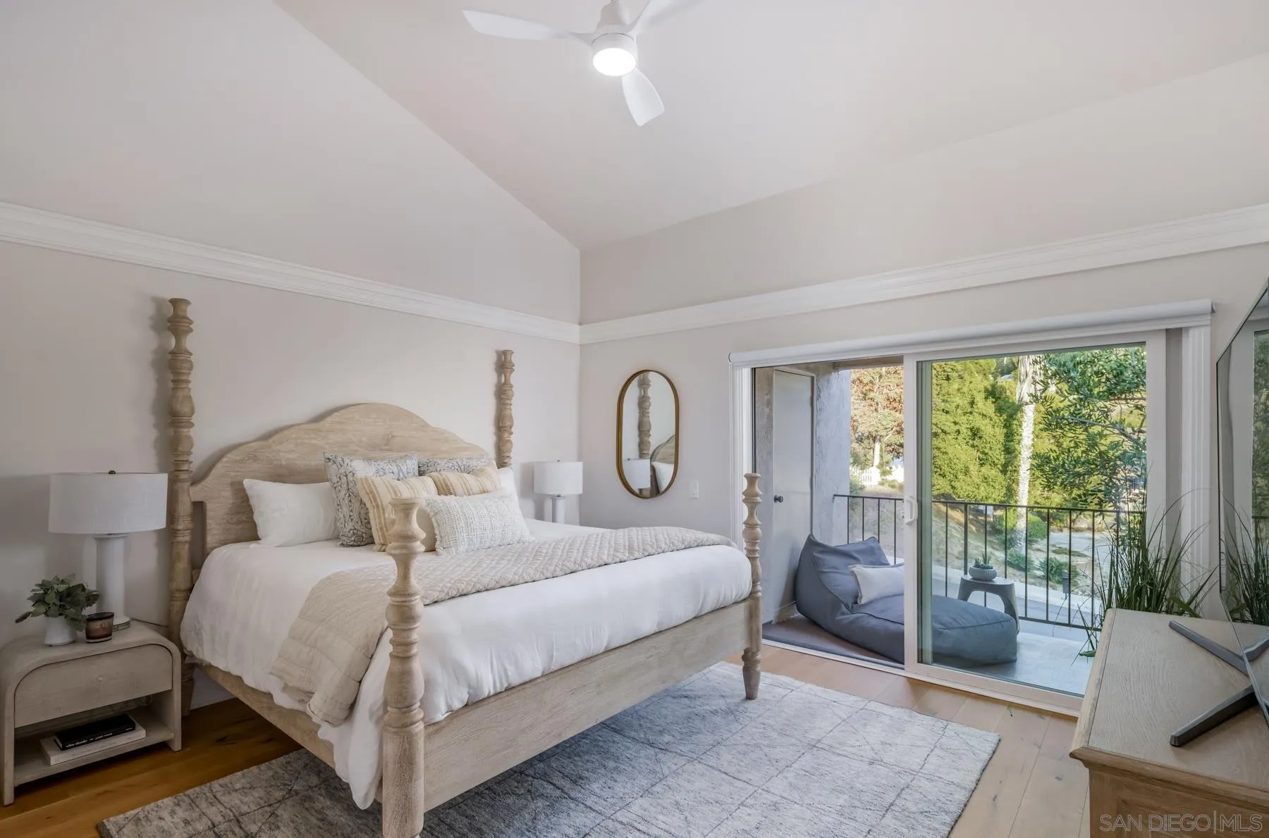 https://cdn.realtyfeed.com/cdn/127/250038138/65b5d57d41f0a72b56602276ea635f78.webp