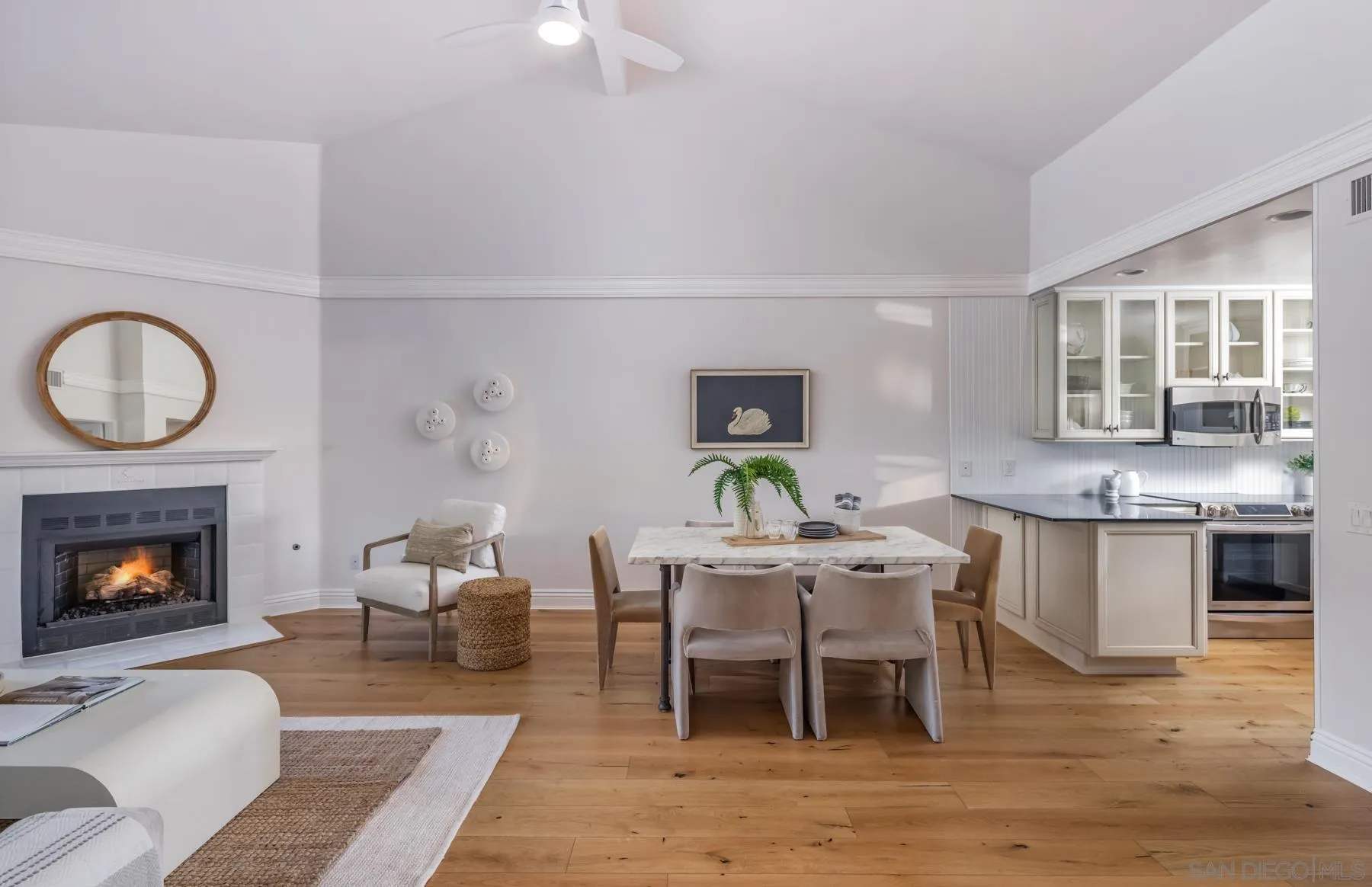 https://cdn.realtyfeed.com/cdn/127/250038138/8d27b9206ee5c5861789d20de3097289.webp