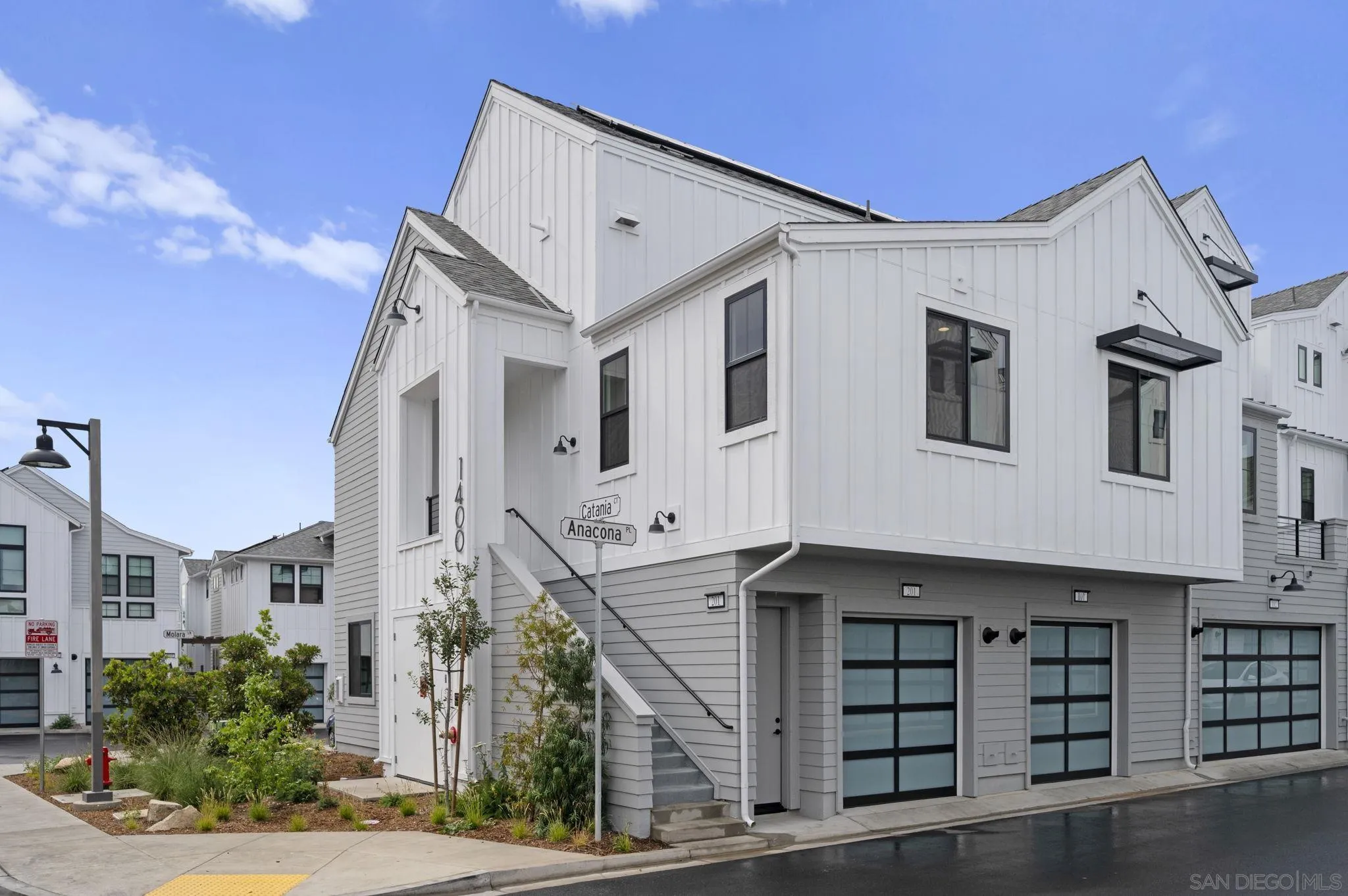 1400 Anacona Place UNIT 201, Encinitas, CA 92024 Sold Property
