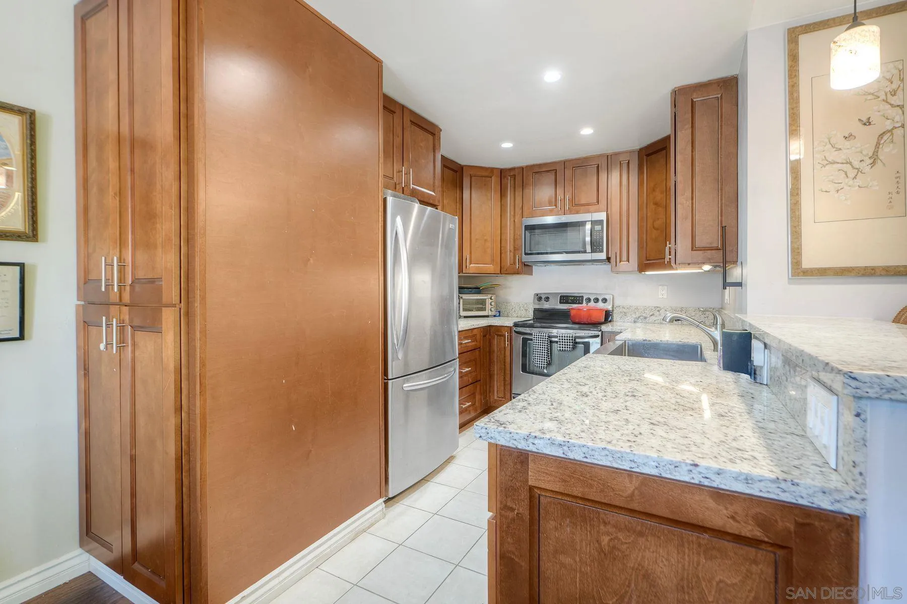 https://cdn.realtyfeed.com/cdn/127/250038143/92b2d9bdb56cc02067175de2f9a5dabf.webp