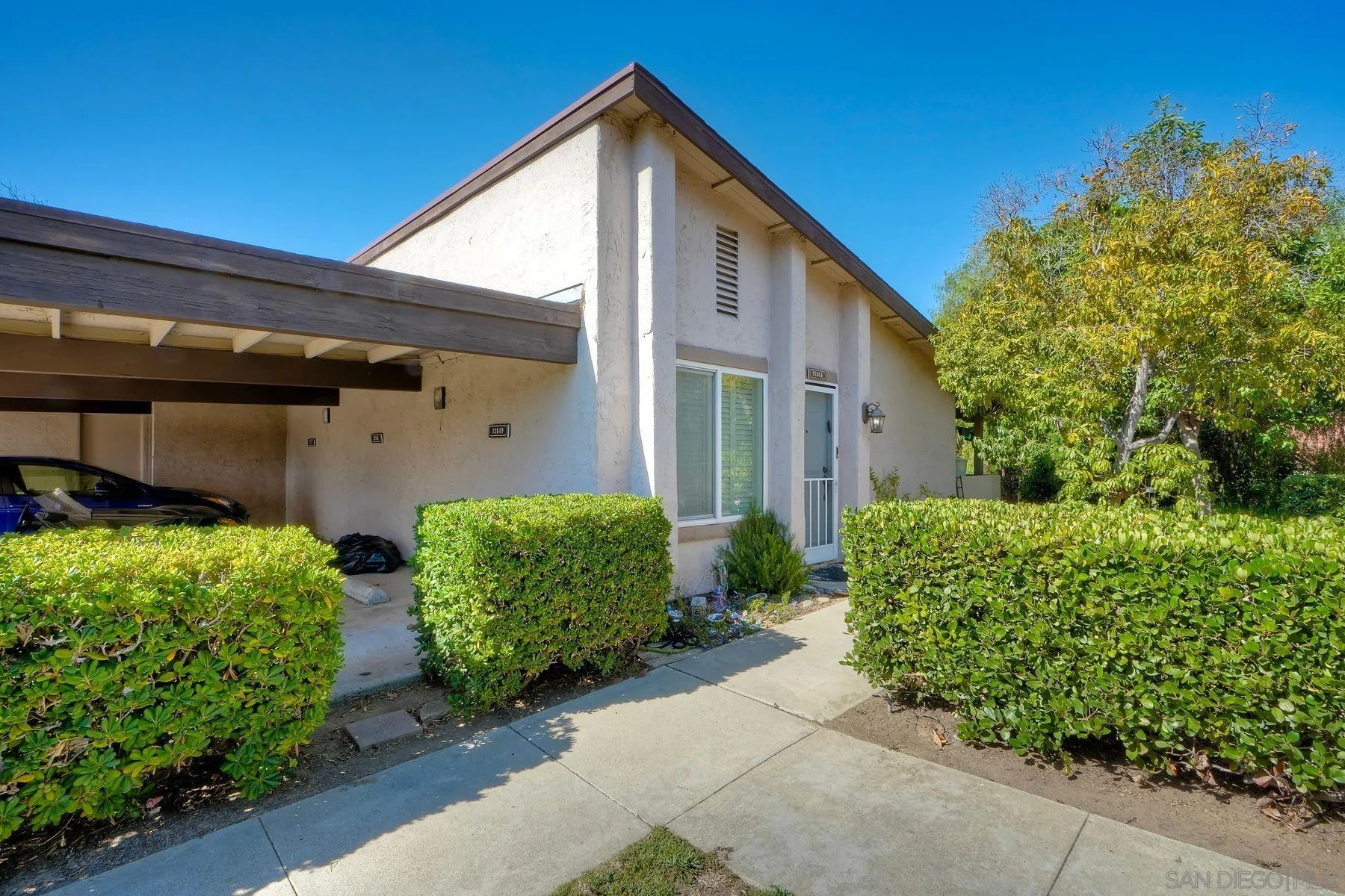 https://cdn.realtyfeed.com/cdn/127/250038143/e3186c88255c36d8a7648eb0743d2dee.webp