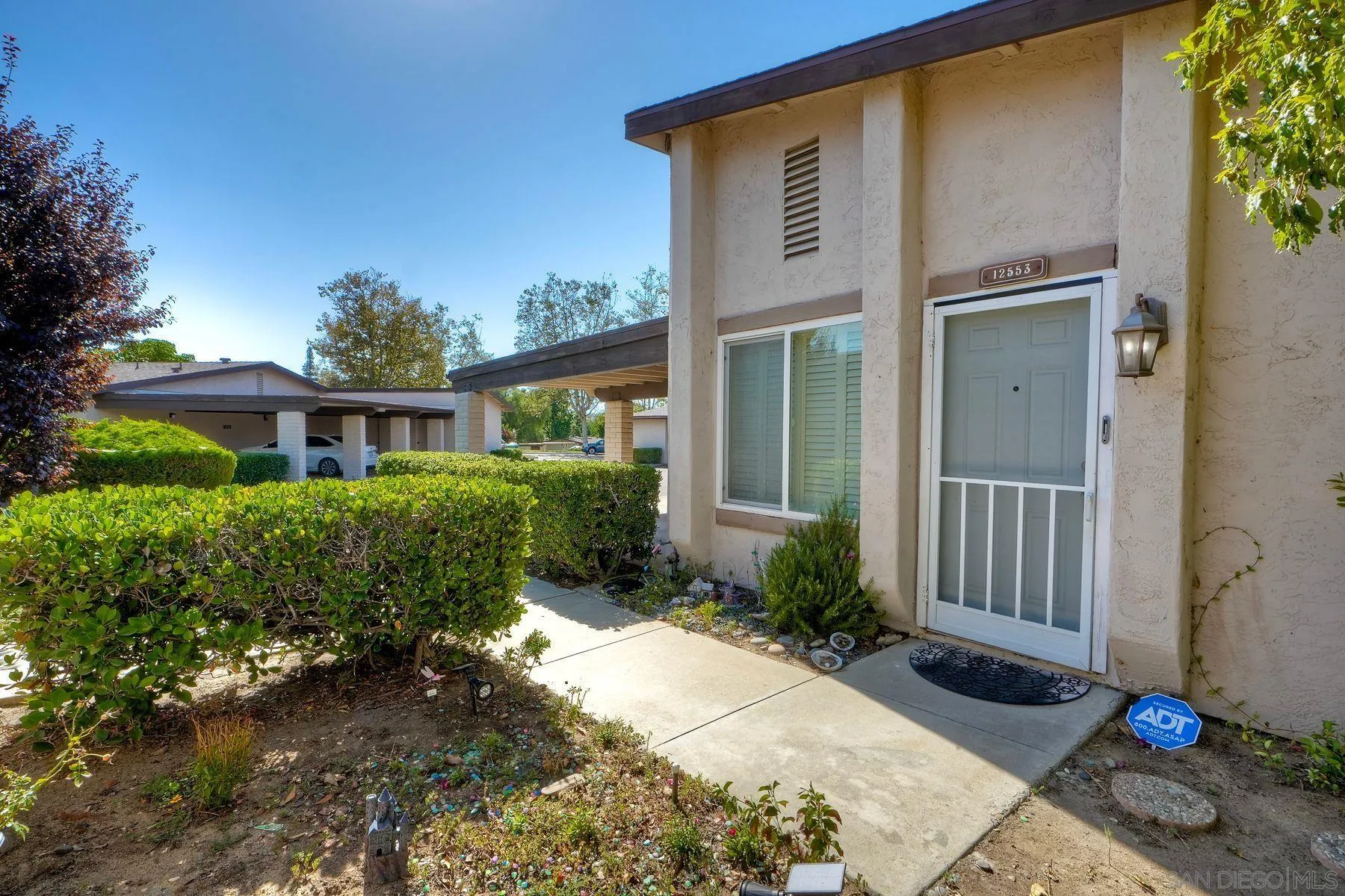 https://cdn.realtyfeed.com/cdn/127/250038143/f69fa19c0eba8ba56160051749e3ac52.webp