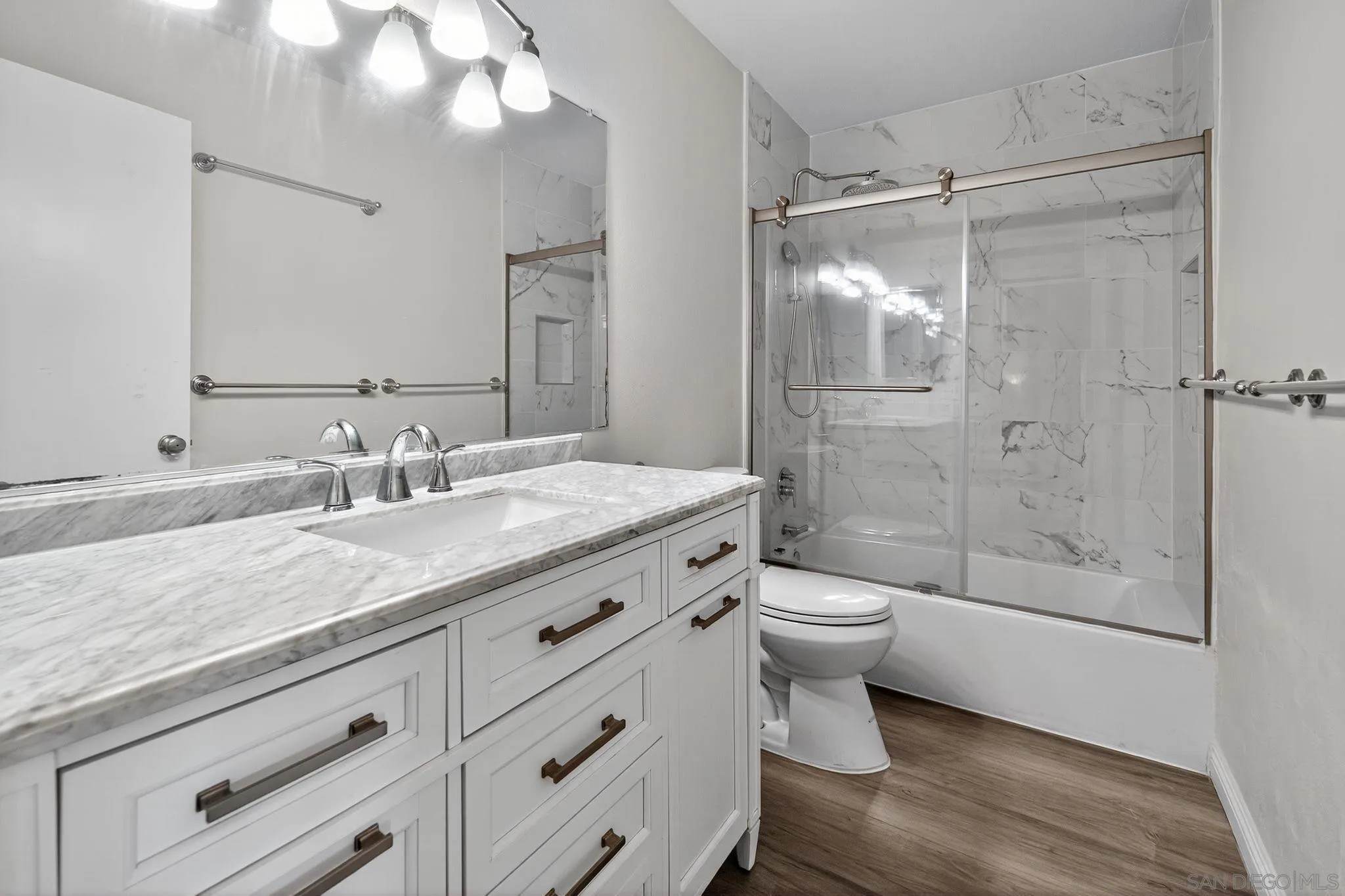 https://cdn.realtyfeed.com/cdn/127/250038145/b83ecc0cc5078c0ef126a2e18ed49f56.webp
