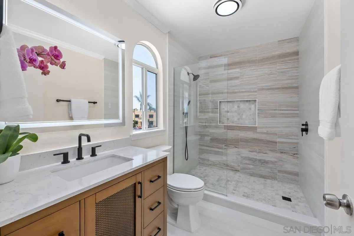 https://cdn.realtyfeed.com/cdn/127/250038149/69afc310978668372c549ebc05f5b8af.webp