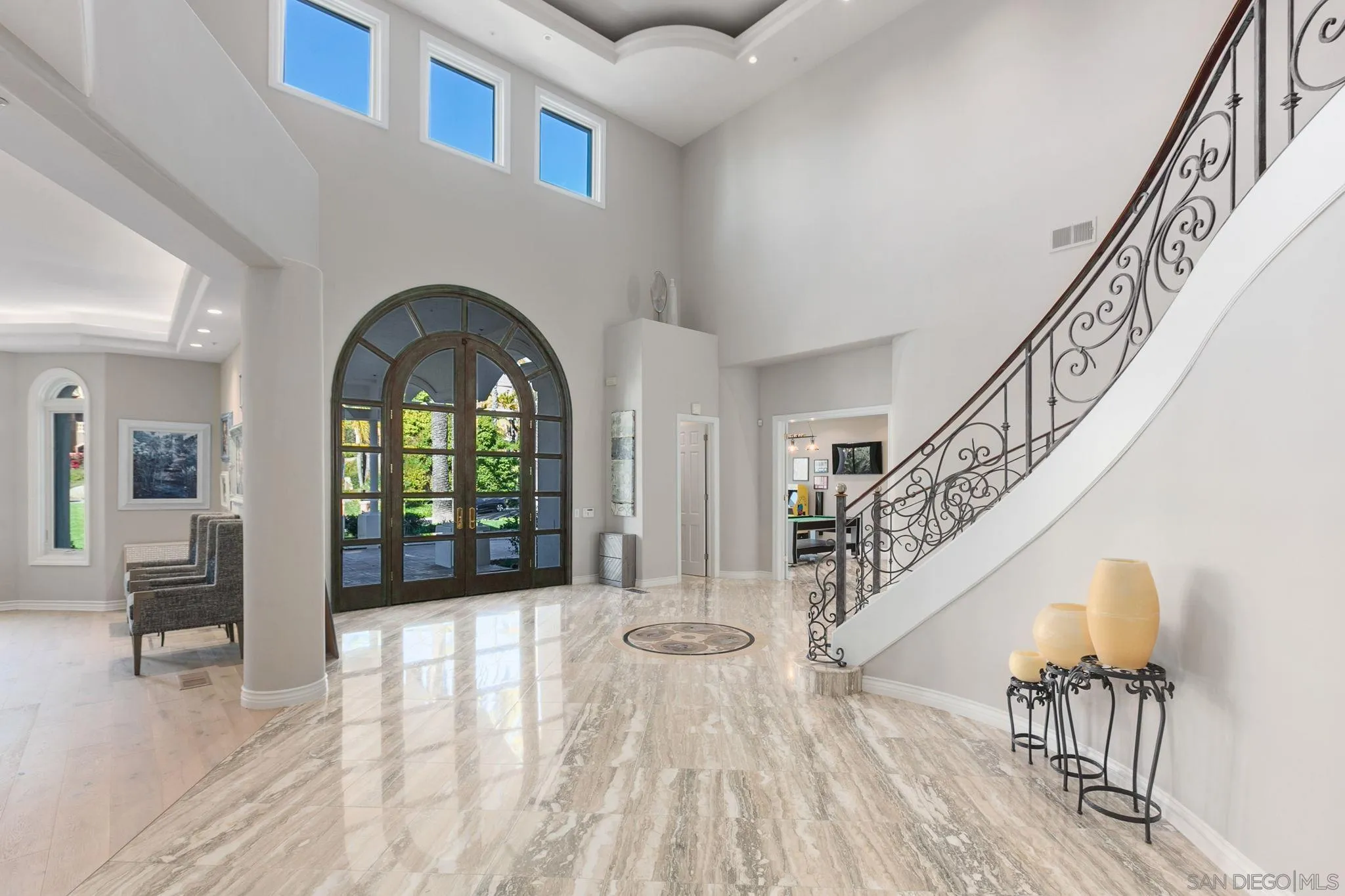 https://cdn.realtyfeed.com/cdn/127/250038153/aa17fe63bd13ecde4101df1e7b81ca4f.webp