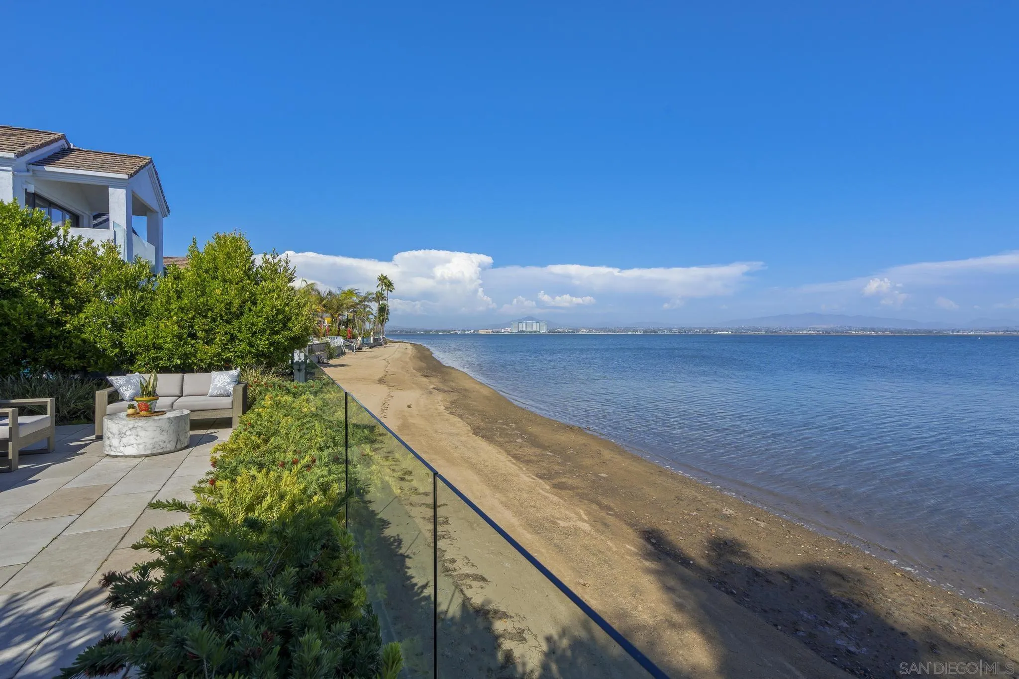 https://cdn.realtyfeed.com/cdn/127/250038158/061458c24956e03797ce13bb7956d73d.webp