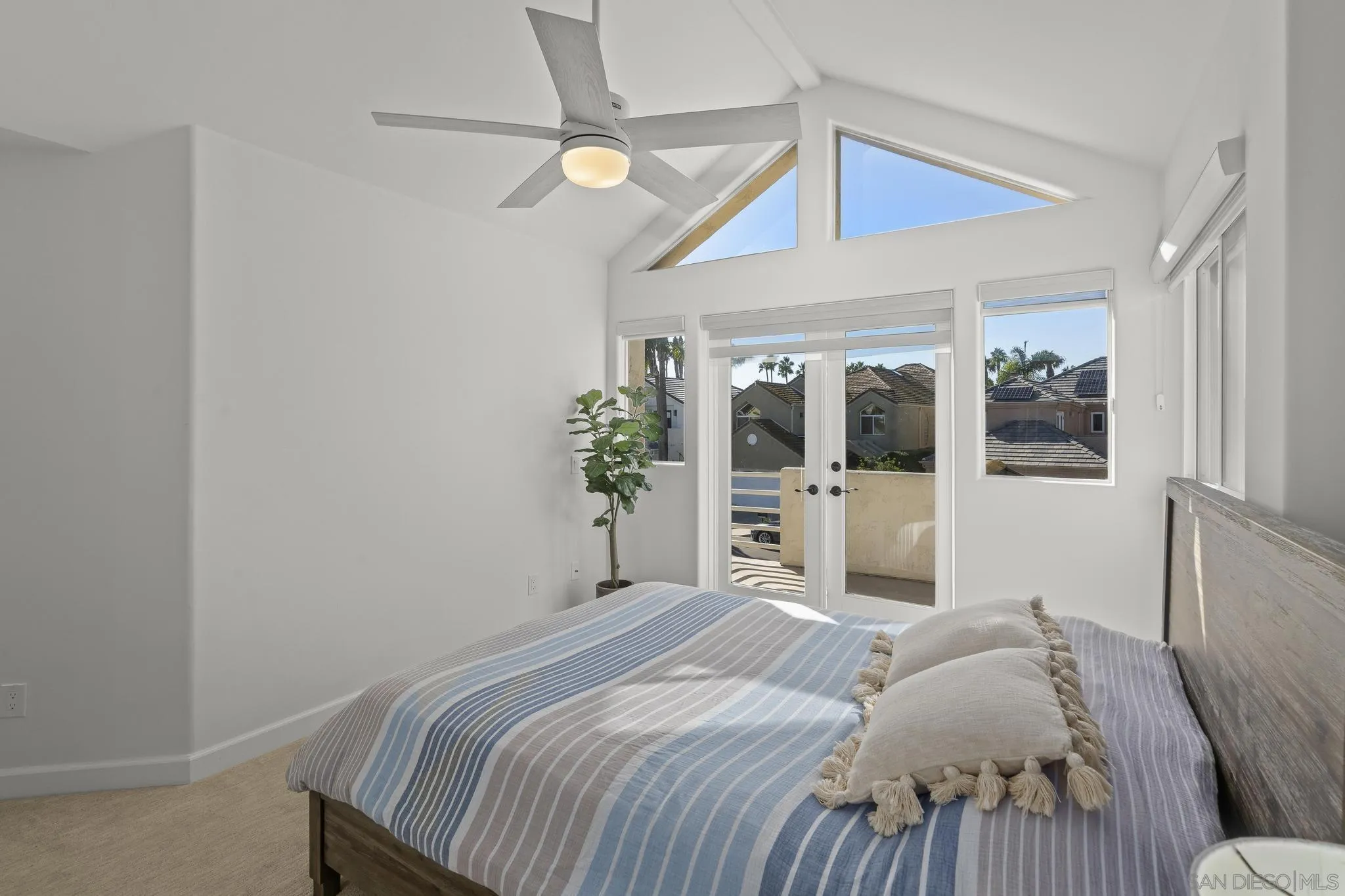 https://cdn.realtyfeed.com/cdn/127/250038158/3840eaea4bb9524fc0d7fc59123503cd.webp