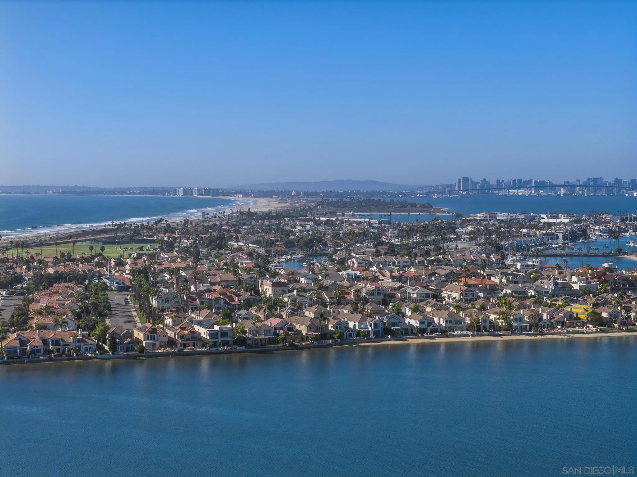 https://cdn.realtyfeed.com/cdn/127/250038158/4027dd7285a49540ae45373e113a754b.webp