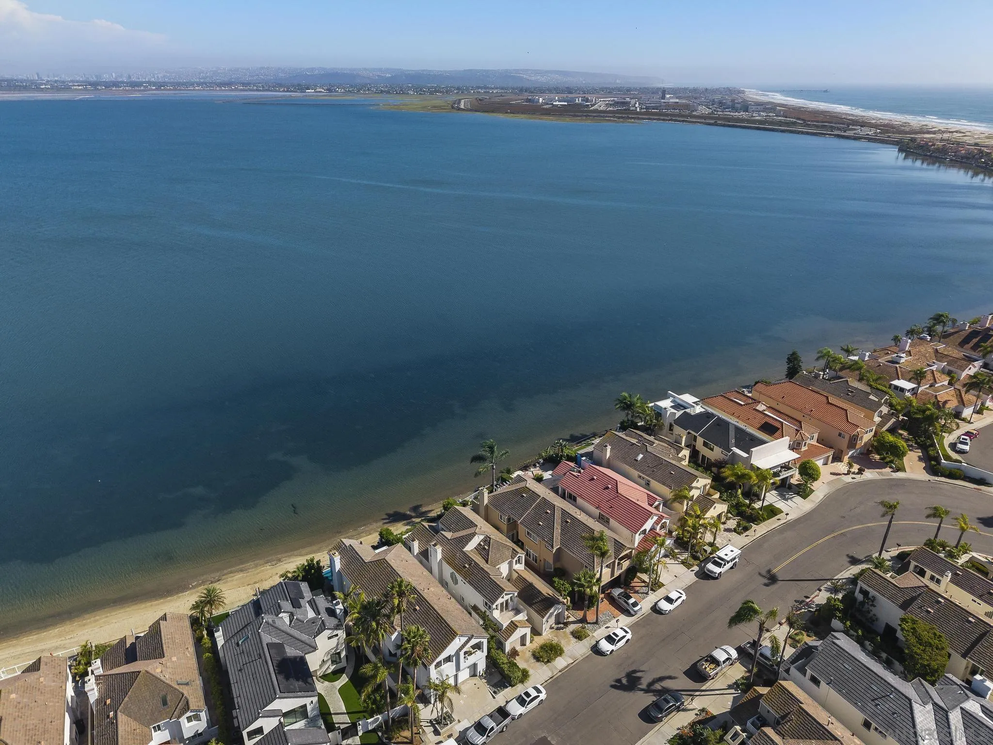 https://cdn.realtyfeed.com/cdn/127/250038158/4904c191f9a60086aa51037e58e0264e.webp