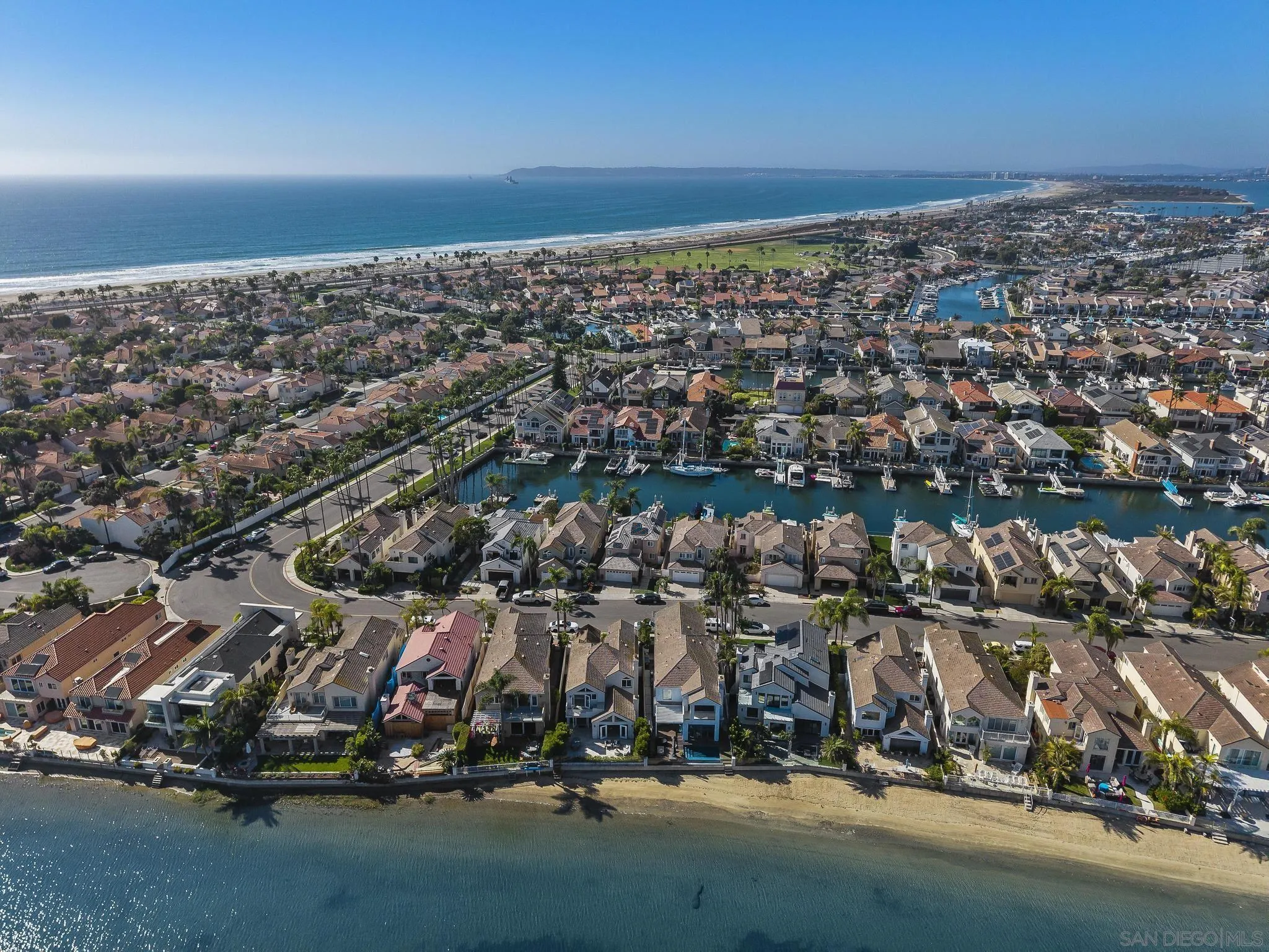 https://cdn.realtyfeed.com/cdn/127/250038158/4980aaf0cb4b9c71e9e092d4b5d90495.webp