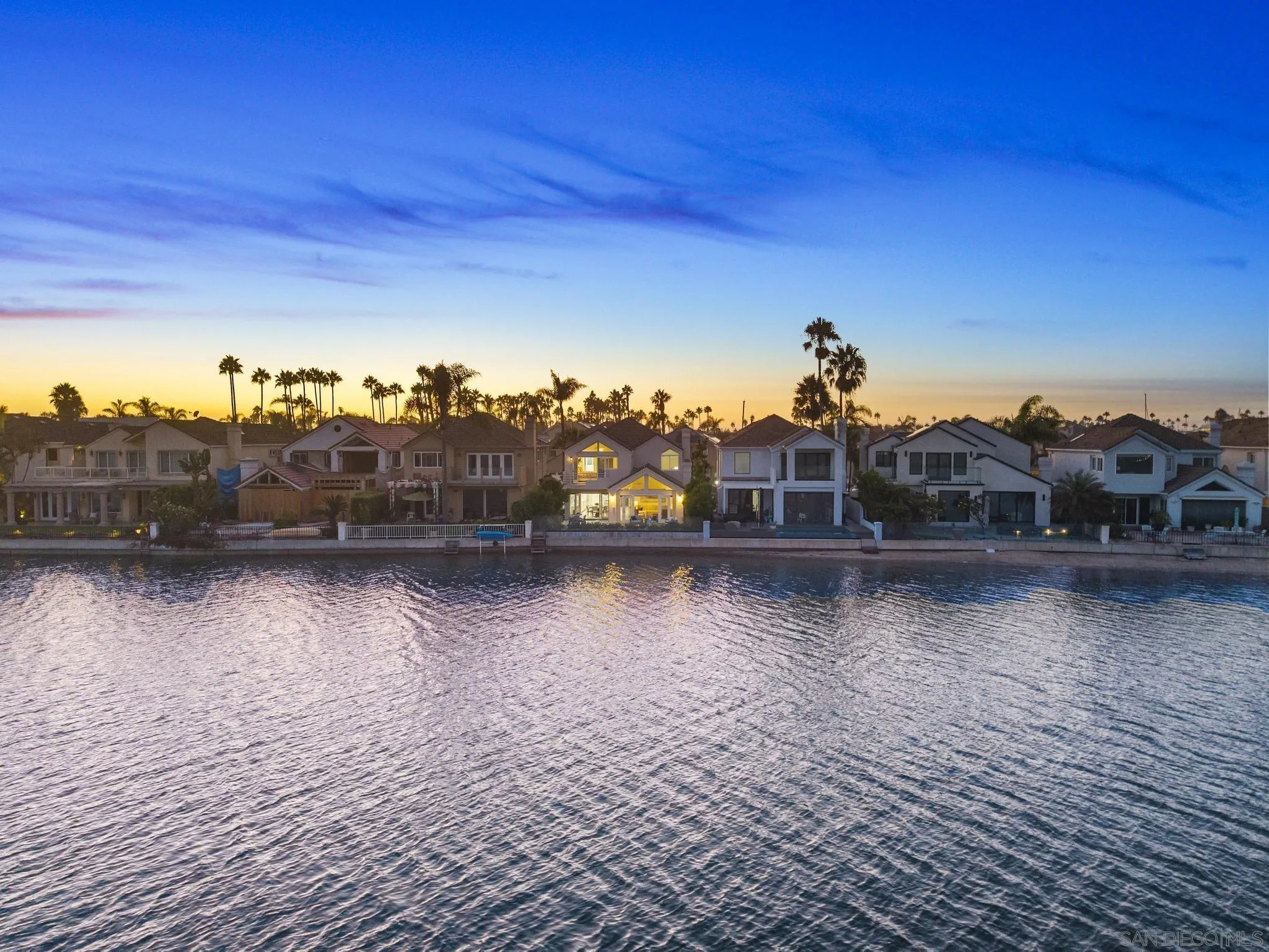 https://cdn.realtyfeed.com/cdn/127/250038158/63acfae2b26c5af0f7fdfbd2e78c4a07.webp