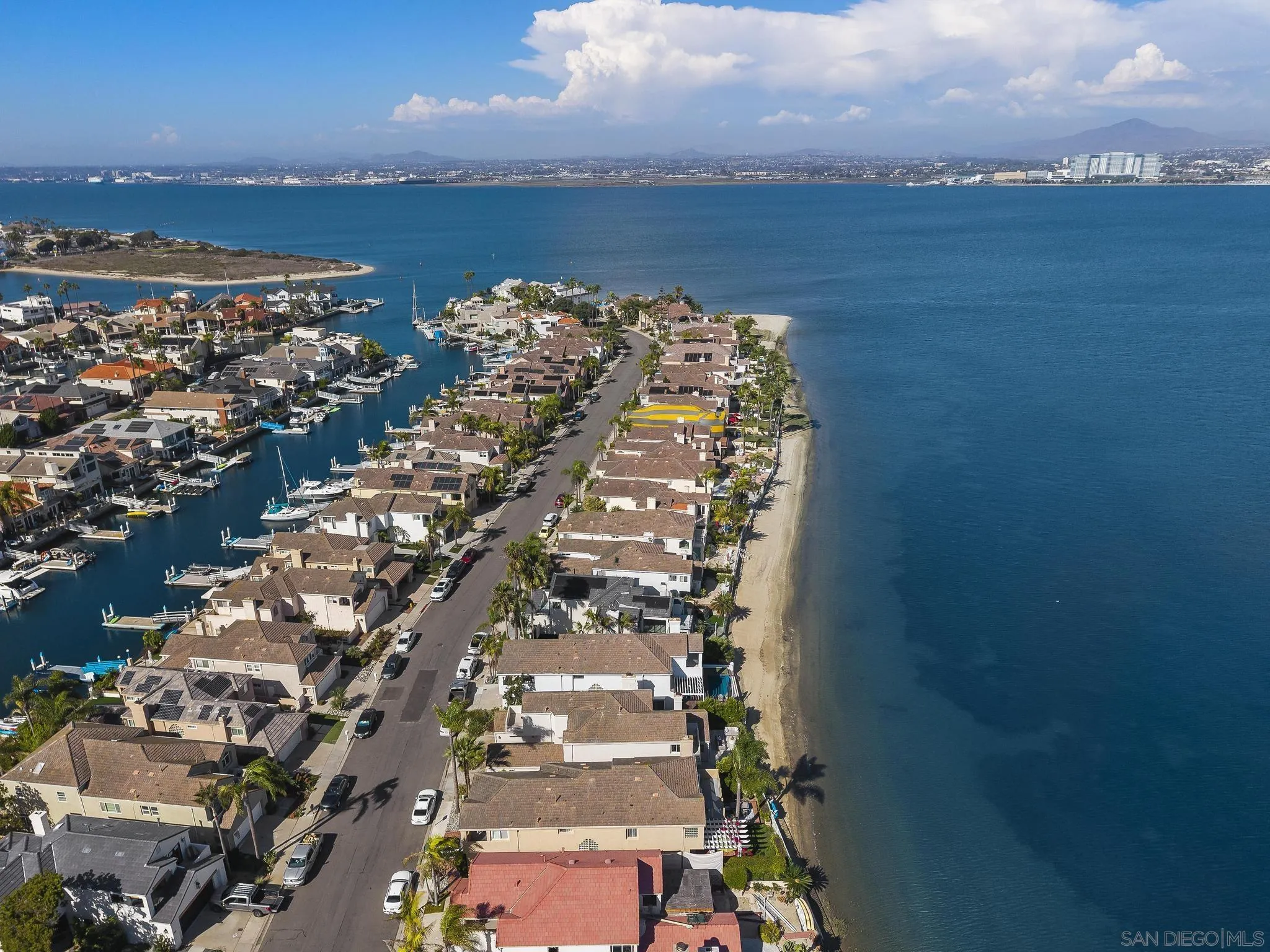 https://cdn.realtyfeed.com/cdn/127/250038158/b8fad92b56ccc120e752e23182fe8910.webp