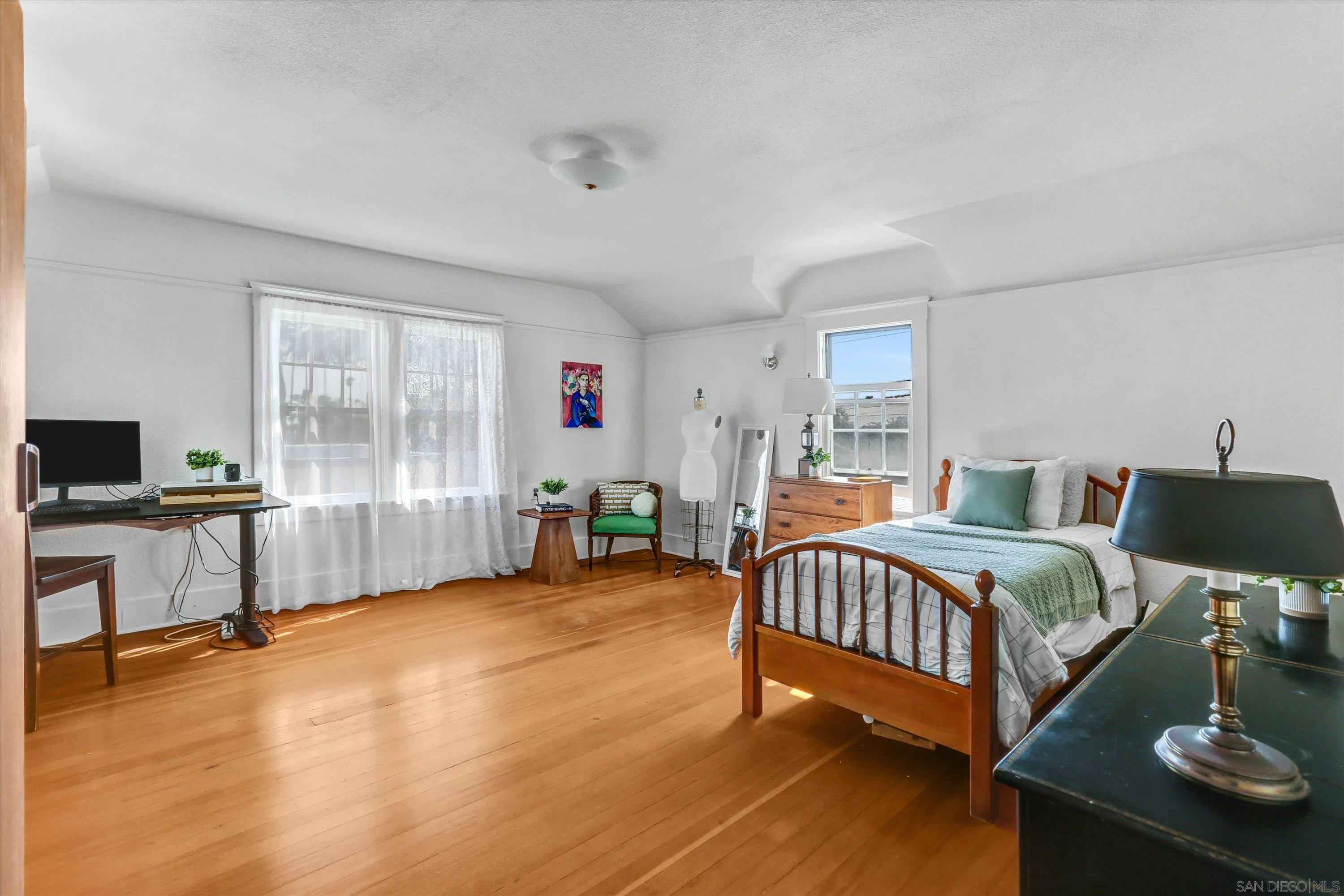 https://cdn.realtyfeed.com/cdn/127/250038163/22a926620ad69ea1839f225df6092b42.webp