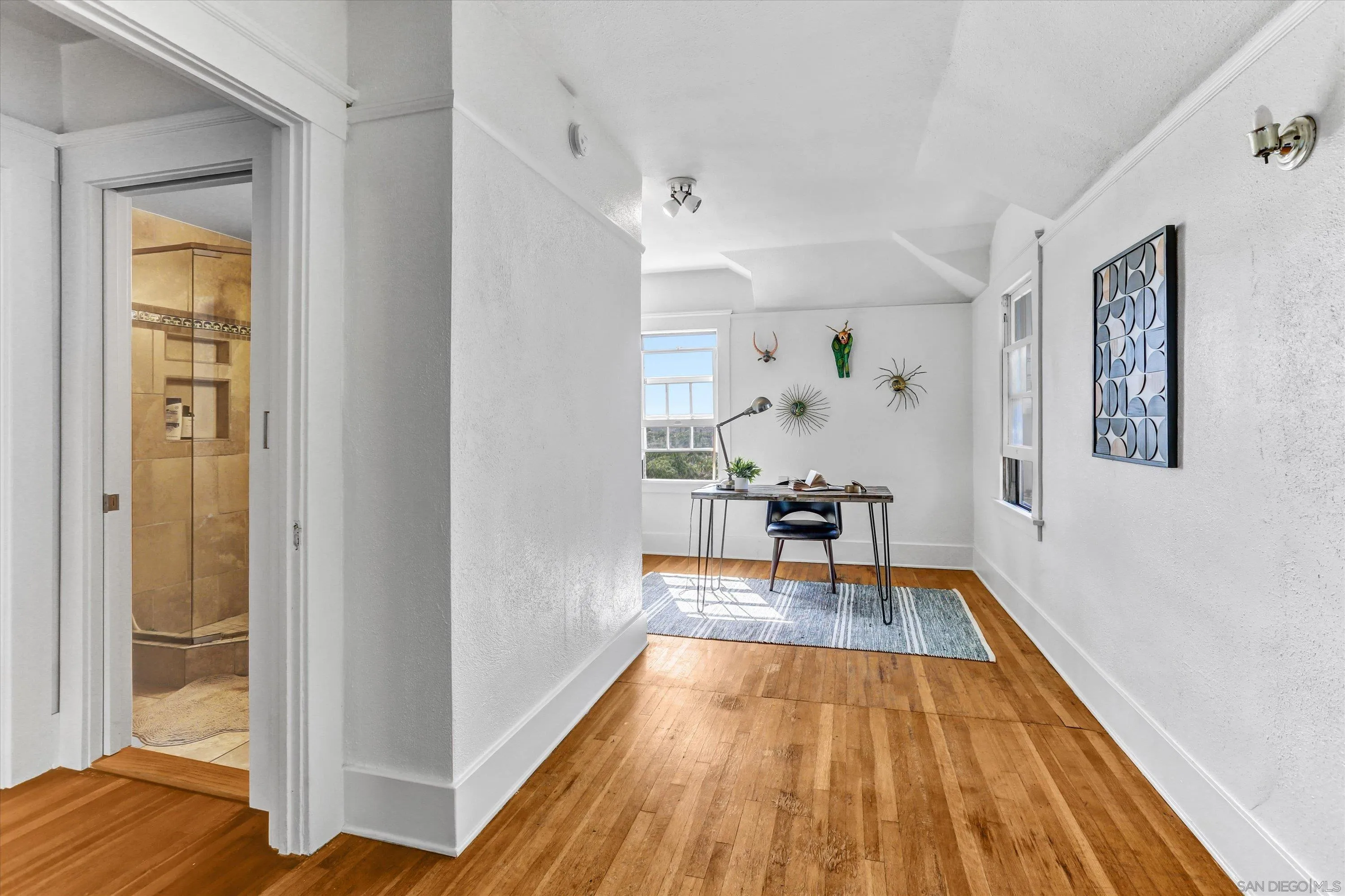 https://cdn.realtyfeed.com/cdn/127/250038163/5cf52a0950a8ac007e27be99e123c1c4.webp