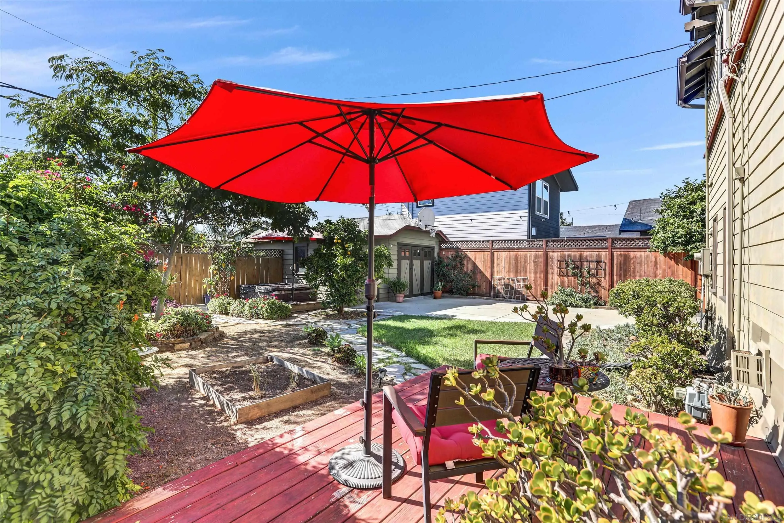 https://cdn.realtyfeed.com/cdn/127/250038163/744811a259c62d8658424b00f06b7bbd.webp