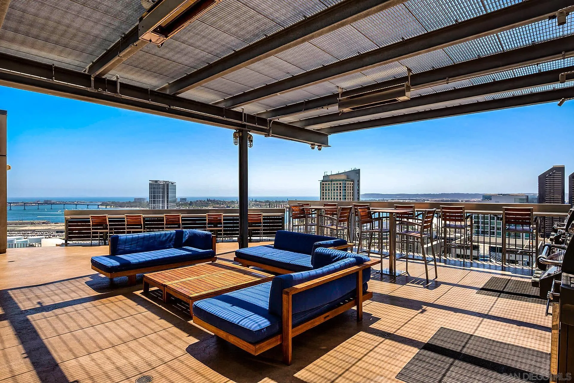 https://cdn.realtyfeed.com/cdn/127/250038165/a942e4fc1ac0c8683a84841611a1c938.webp