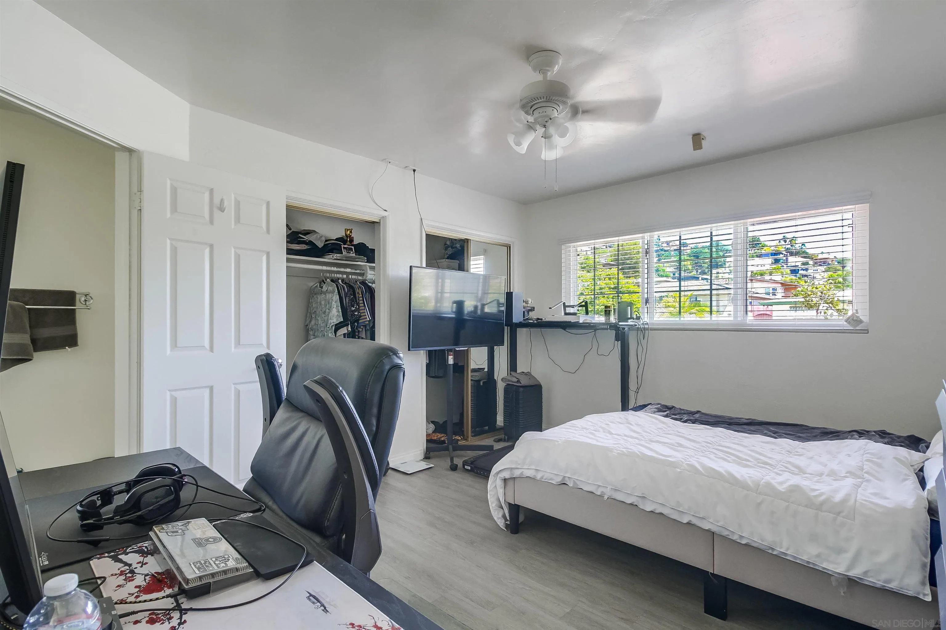https://cdn.realtyfeed.com/cdn/127/250038172/2f104d7410c95bfa846f76fa164de532.webp