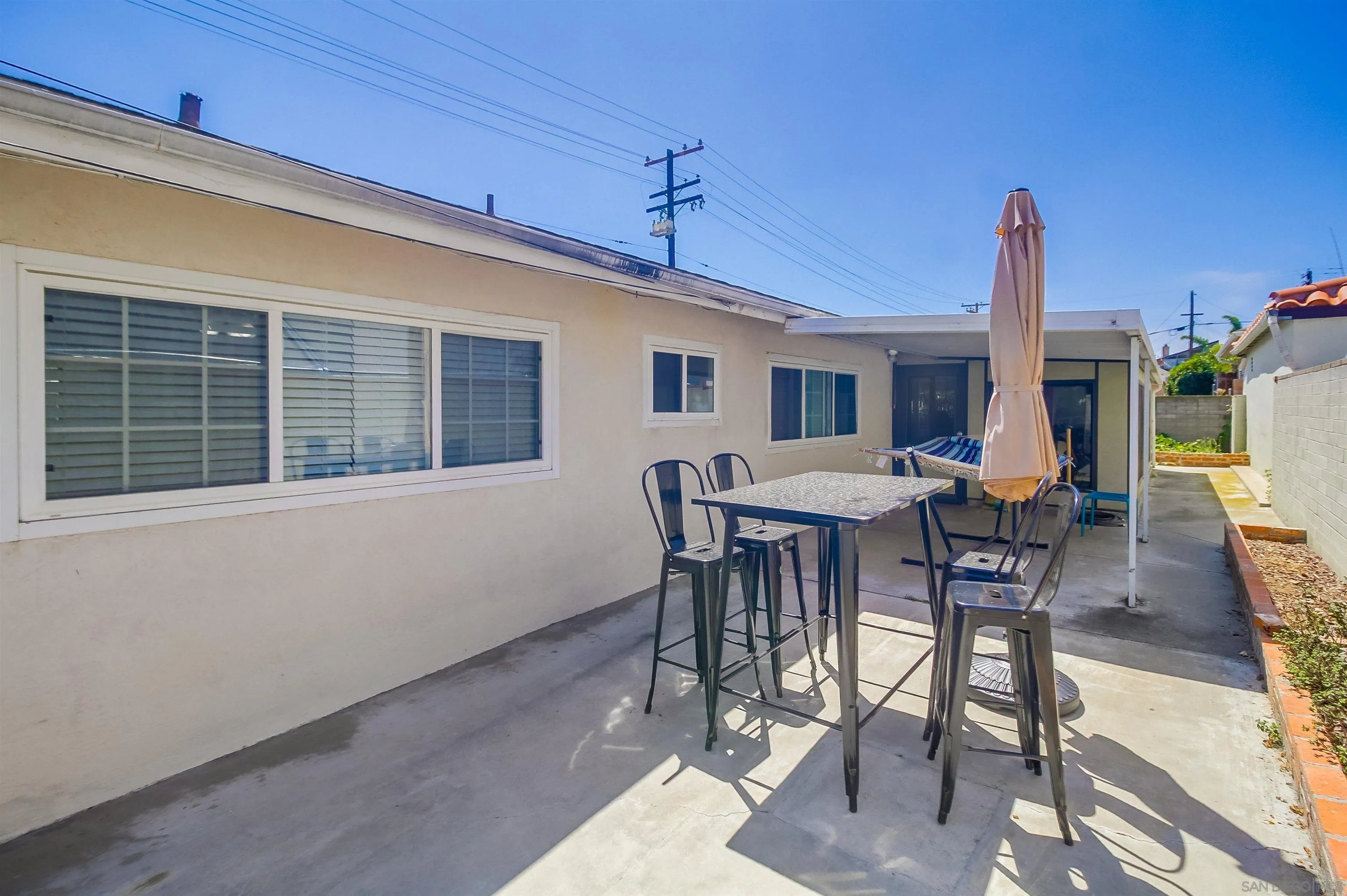 https://cdn.realtyfeed.com/cdn/127/250038172/671c0f33193978b2198987f3657e7b71.webp