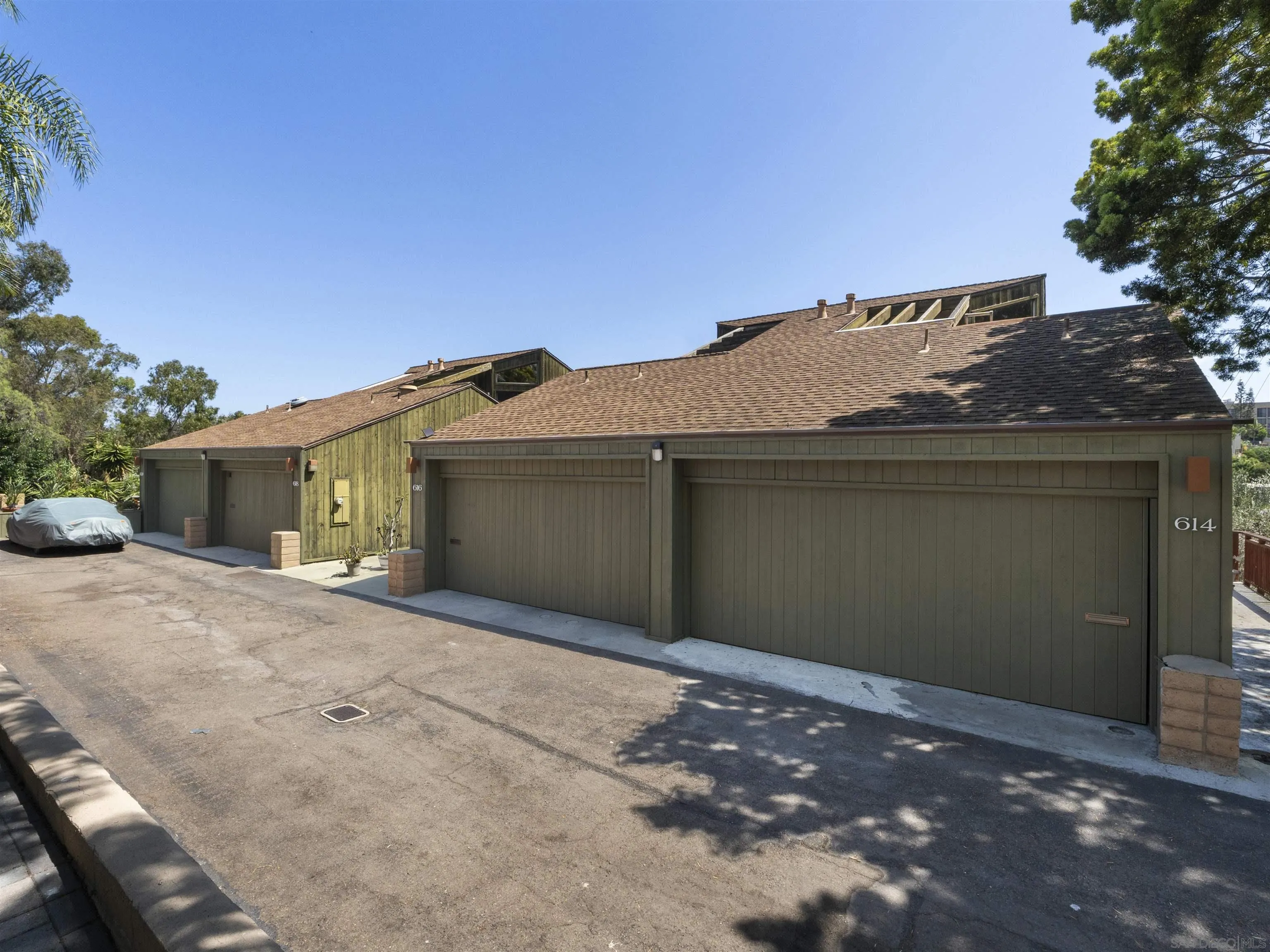 https://cdn.realtyfeed.com/cdn/127/250038174/e9fb7c9a00dfbf8d3c8a71472f9df665.webp