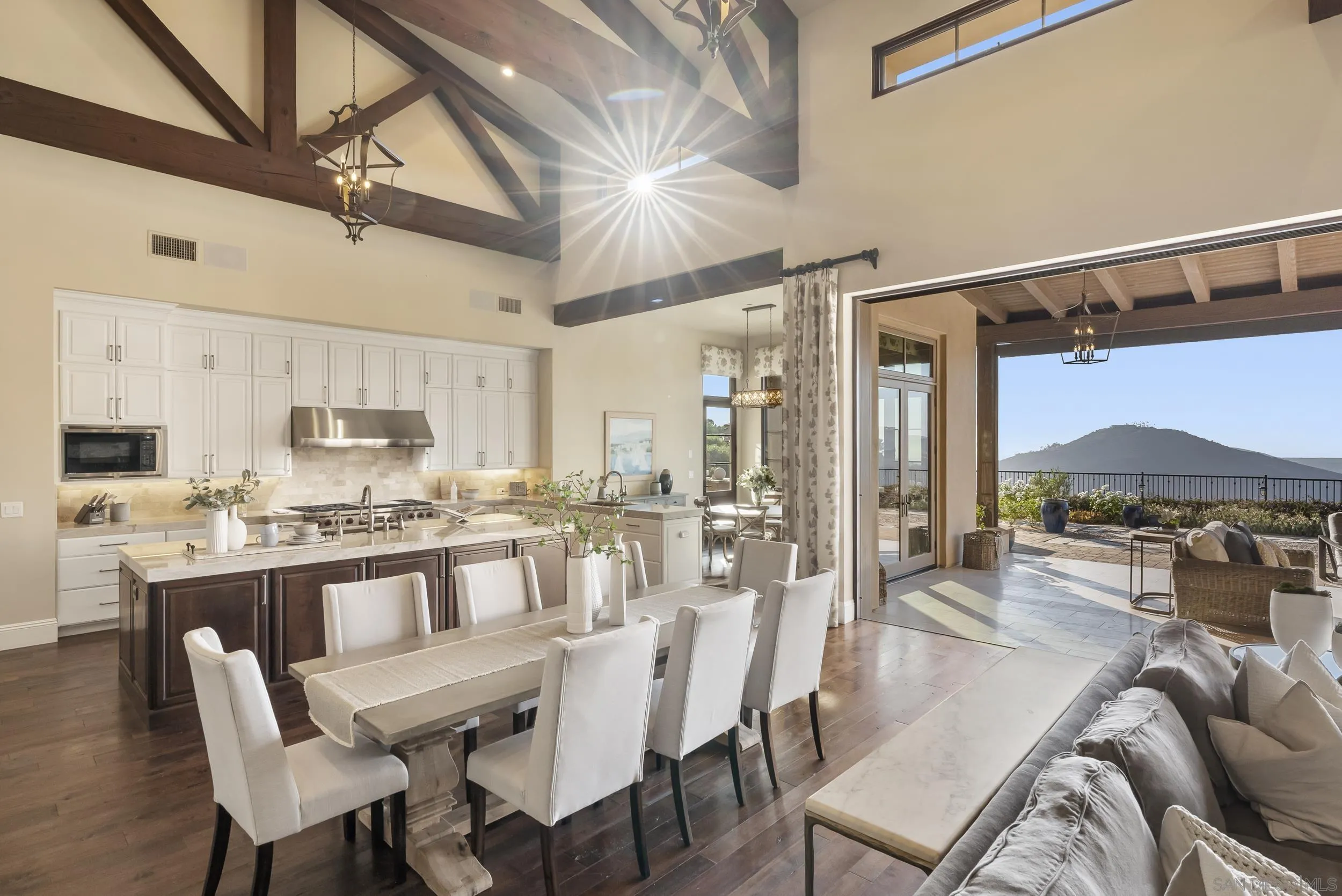 https://cdn.realtyfeed.com/cdn/127/250038177/26d98455f8a7dedec7c878bb4c1a9622.webp