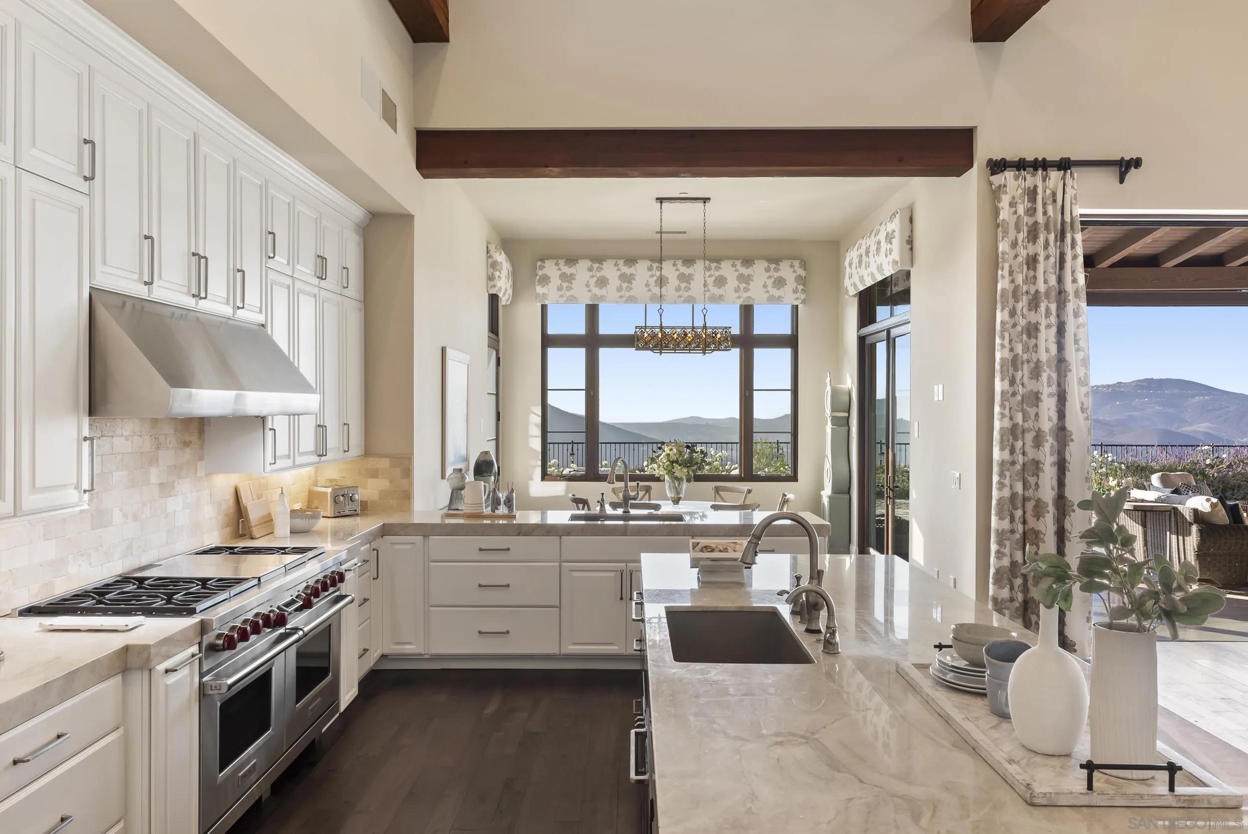 https://cdn.realtyfeed.com/cdn/127/250038177/da2f205bc5d60fd8e18e5c8fa24490c1.webp