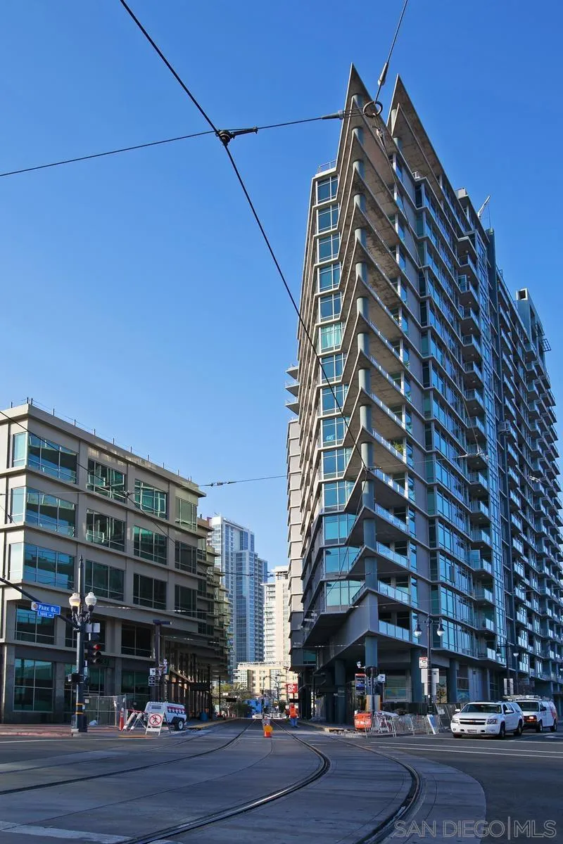 https://cdn.realtyfeed.com/cdn/127/250038182/284d062b75a5f29c3e6627fd91810bc3.webp