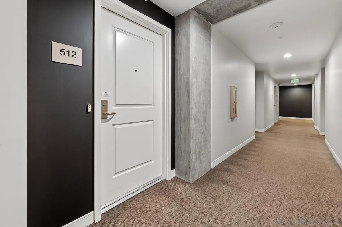https://cdn.realtyfeed.com/cdn/127/250038182/c53f309e66f84bfbb666c77c9968347e.webp