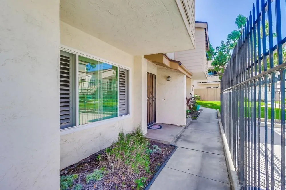 Photo #3: 250038184 Listing 