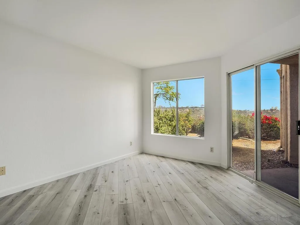 https://cdn.realtyfeed.com/cdn/127/250038187/60caa1f98056bbcc113a53f0cf44f6af.webp