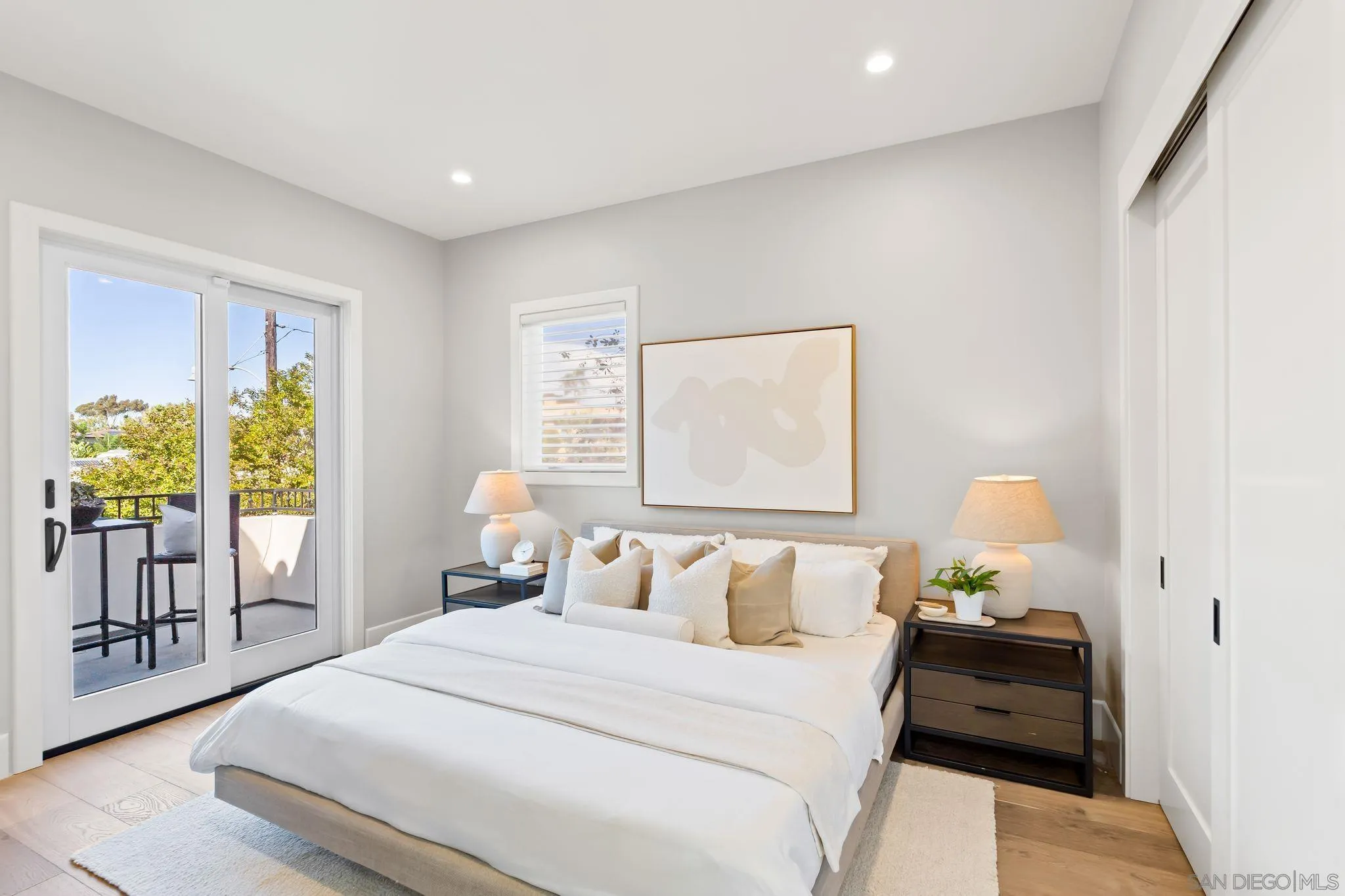 https://cdn.realtyfeed.com/cdn/127/250038189/20b6cd1256d5874fa2a4a6be79221db0.webp