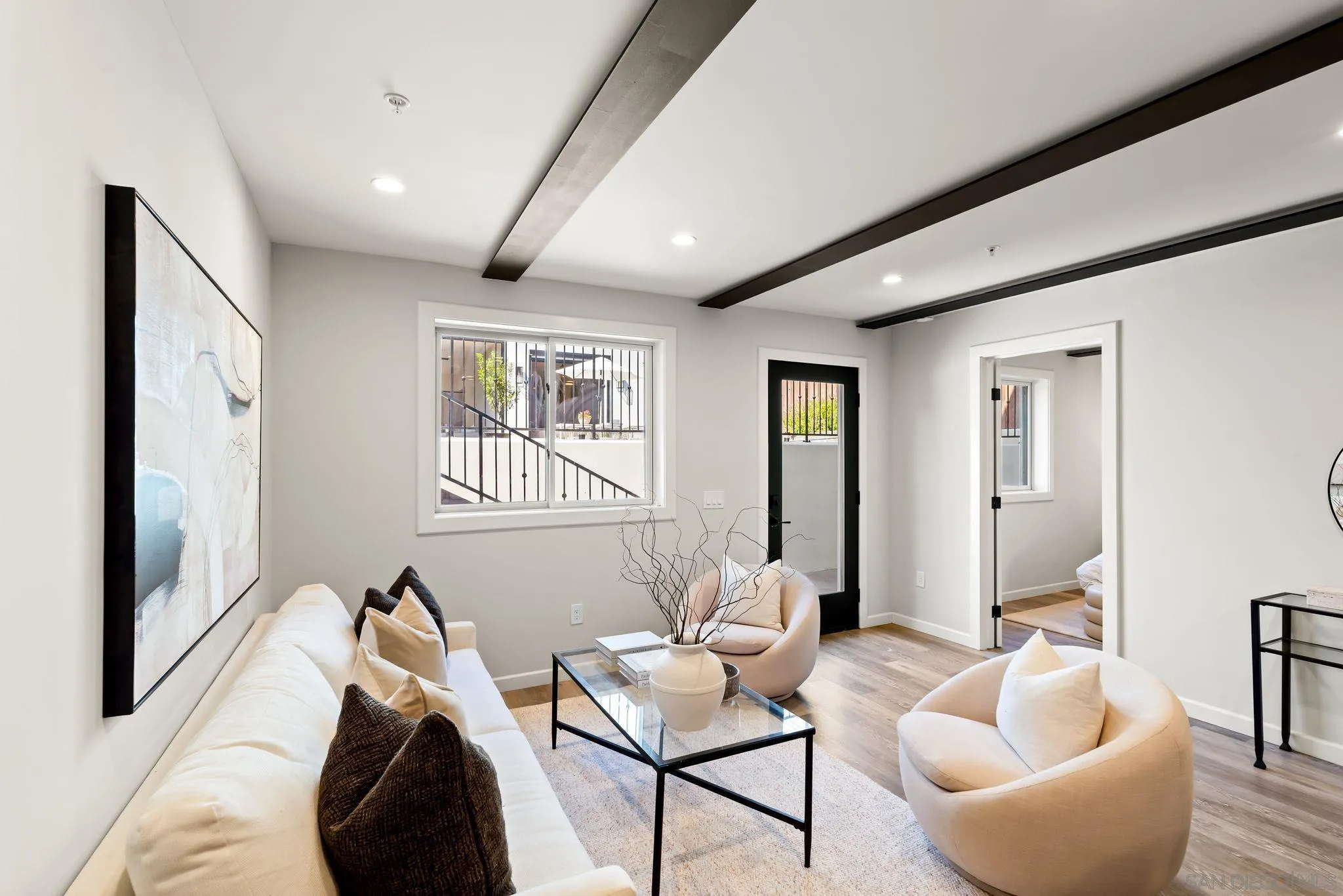https://cdn.realtyfeed.com/cdn/127/250038189/439d6927d5aa9e9b0559f07ede311959.webp