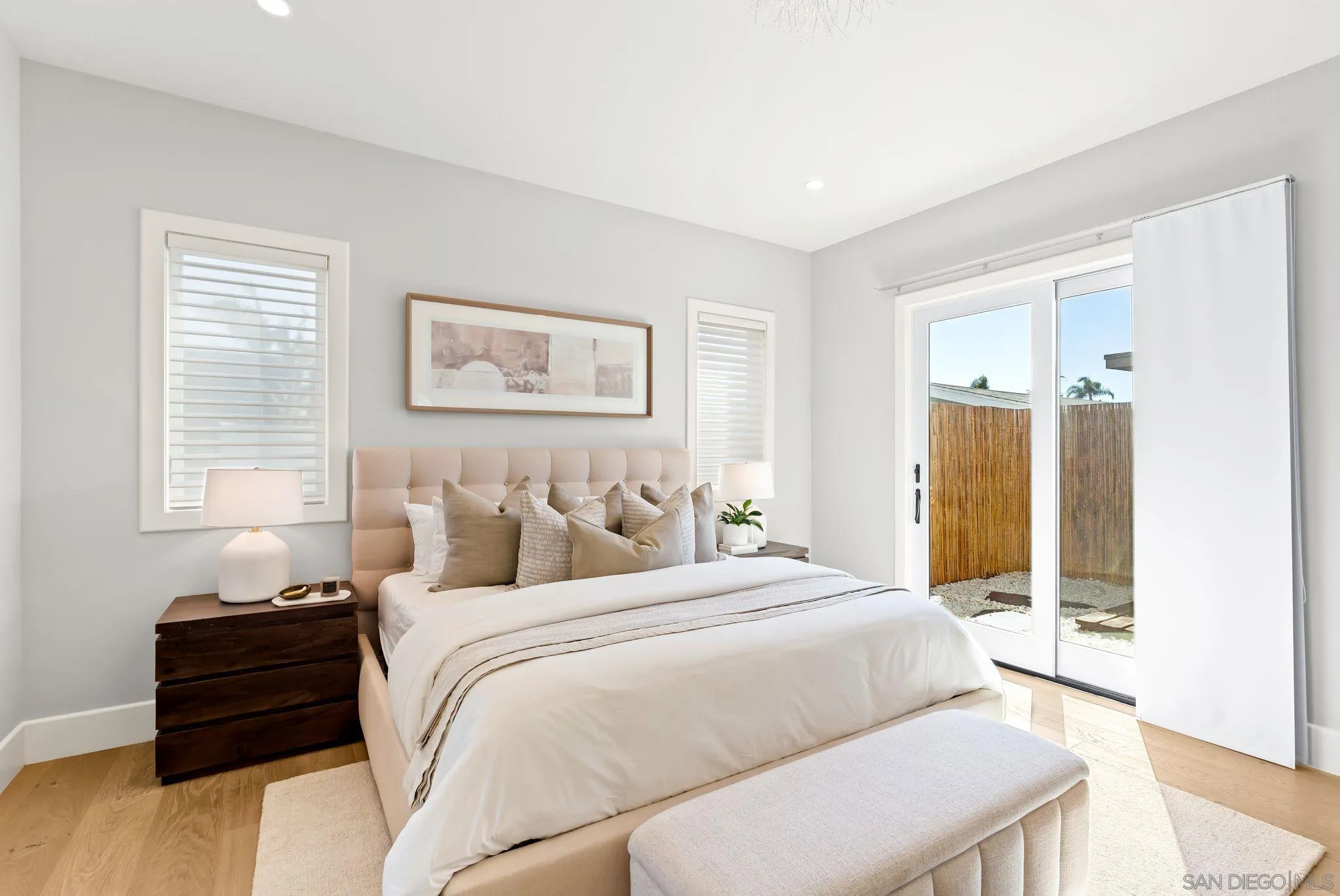 https://cdn.realtyfeed.com/cdn/127/250038189/8203df726abe93e17141cae0801bc8c0.webp