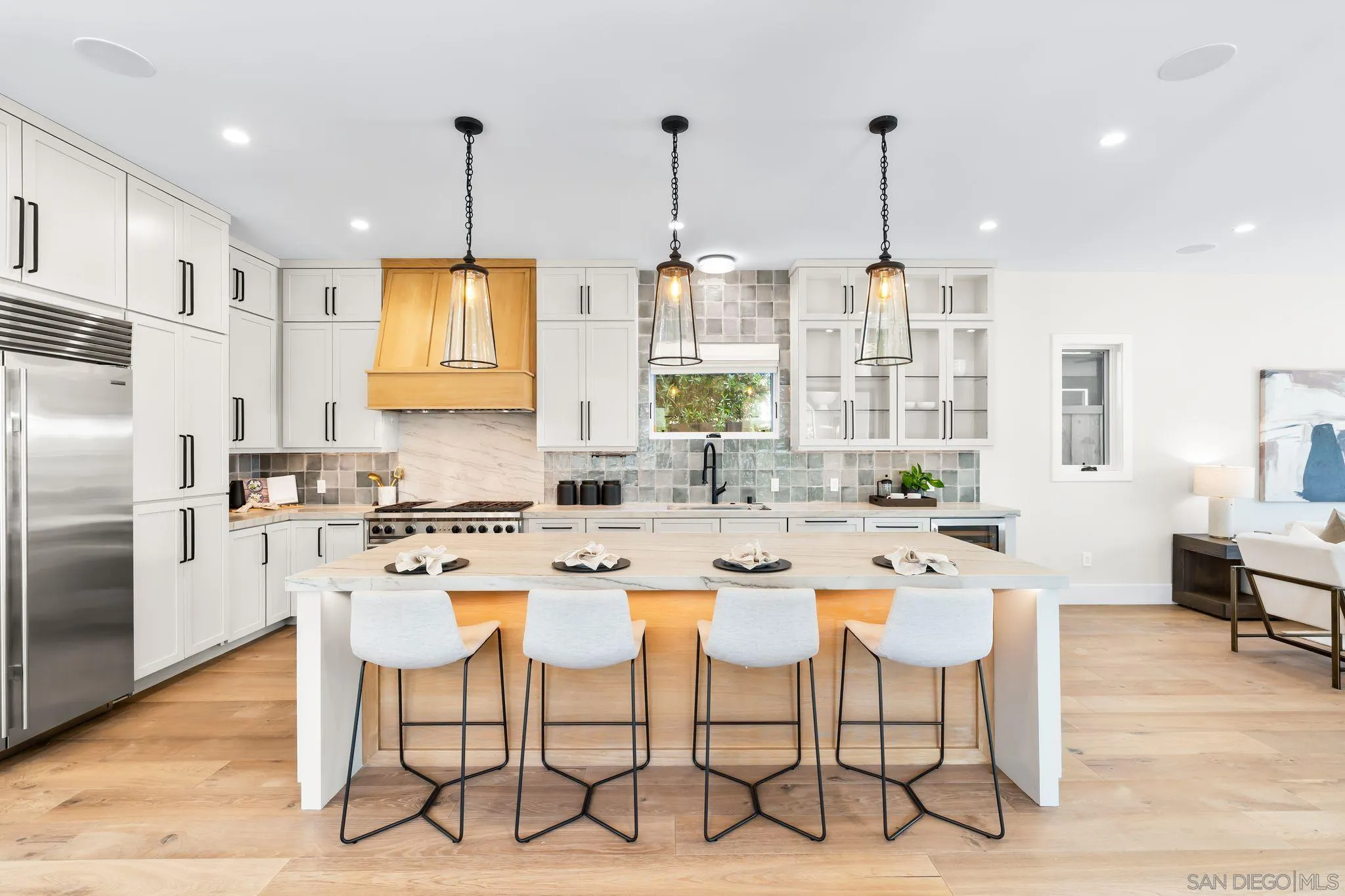 https://cdn.realtyfeed.com/cdn/127/250038189/c6324bb9566c64b74635ff600c3451b7.webp