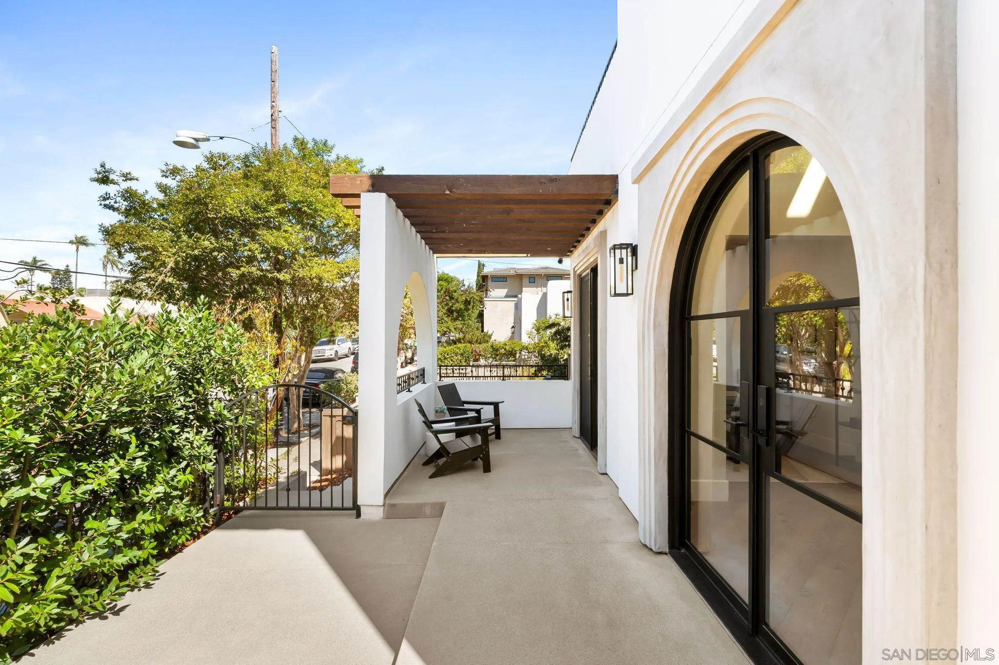 https://cdn.realtyfeed.com/cdn/127/250038189/cc70784fe54dd8c98c826ada8c62ba7f.webp