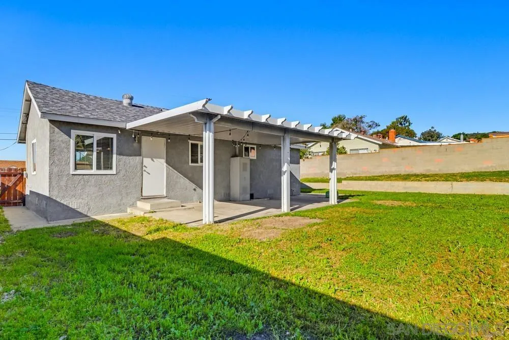 https://cdn.realtyfeed.com/cdn/127/250038197/ba50ed02252794efb0a625824d605b98.webp