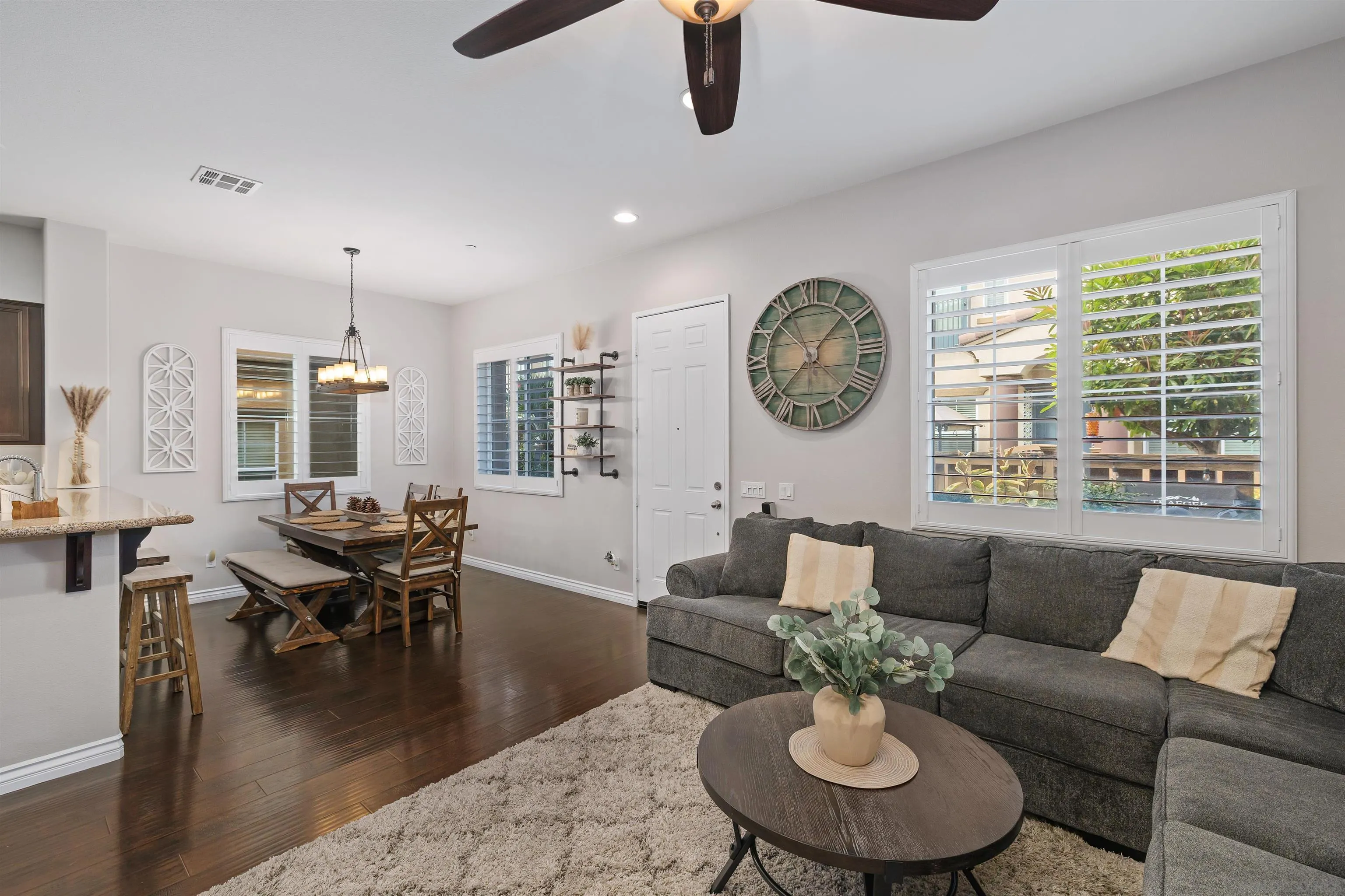 Photo #3: 250038200 Listing 