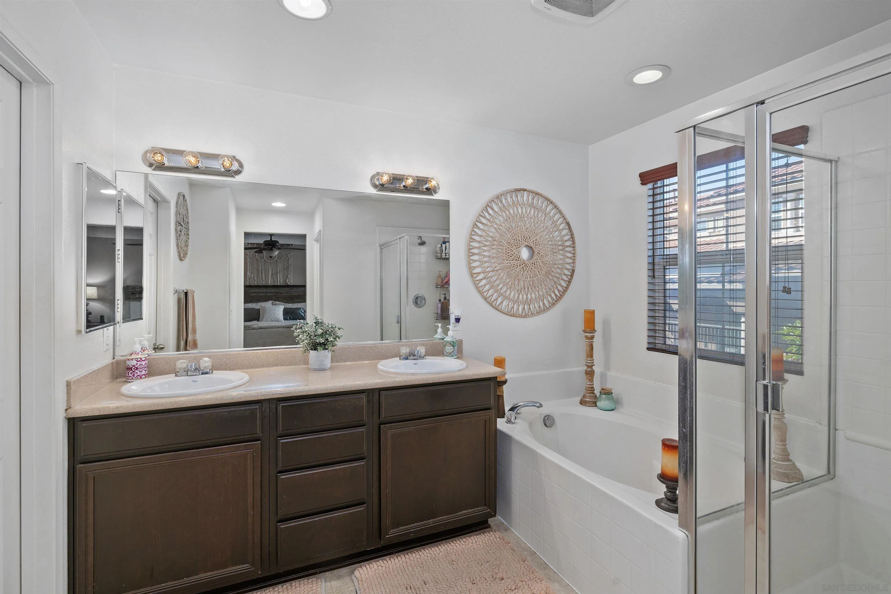 Photo #24: 250038200 Listing: Photo #24