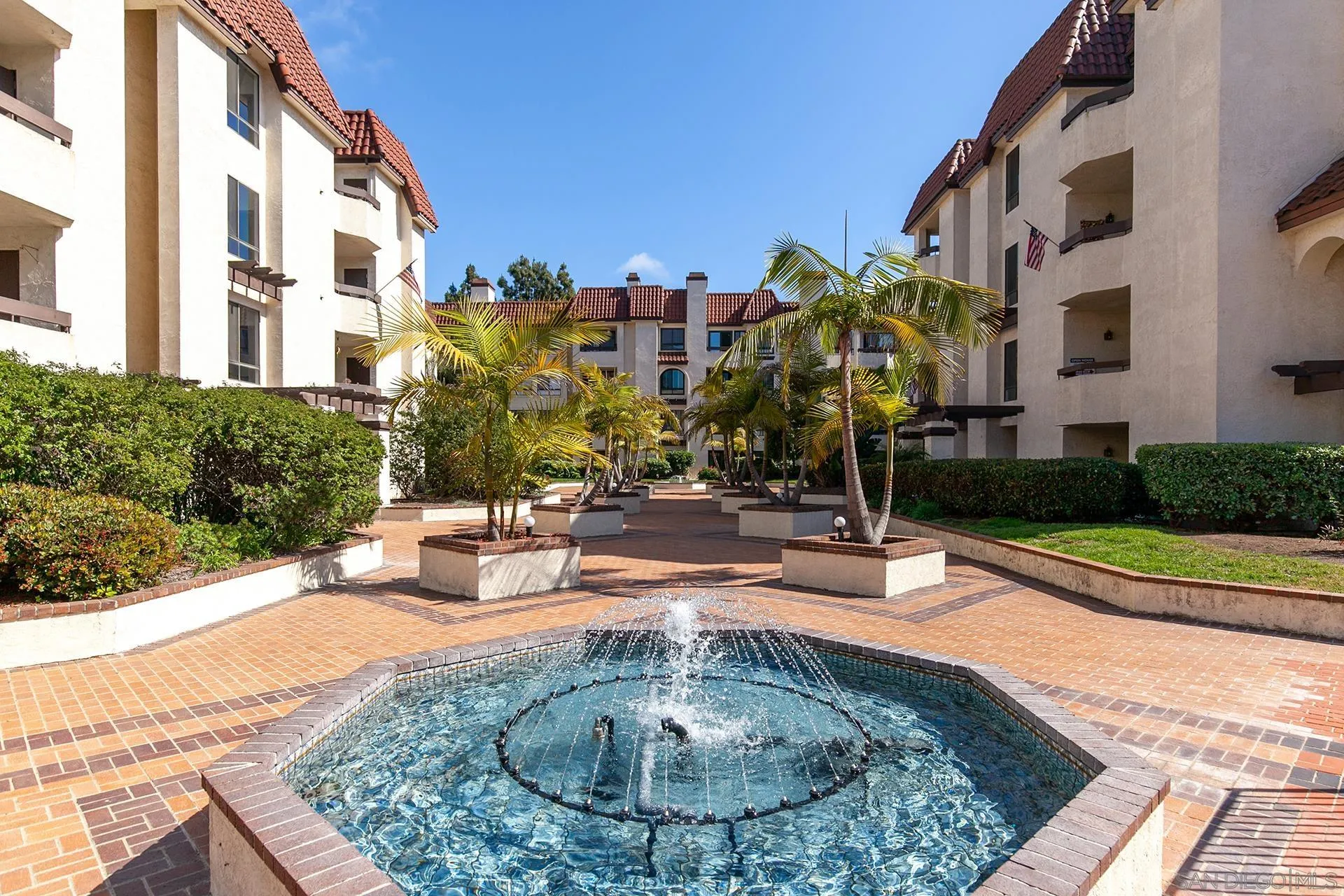 https://cdn.realtyfeed.com/cdn/127/250038201/875aa1d93507e204bc3d83c5c0a3e1fc.webp