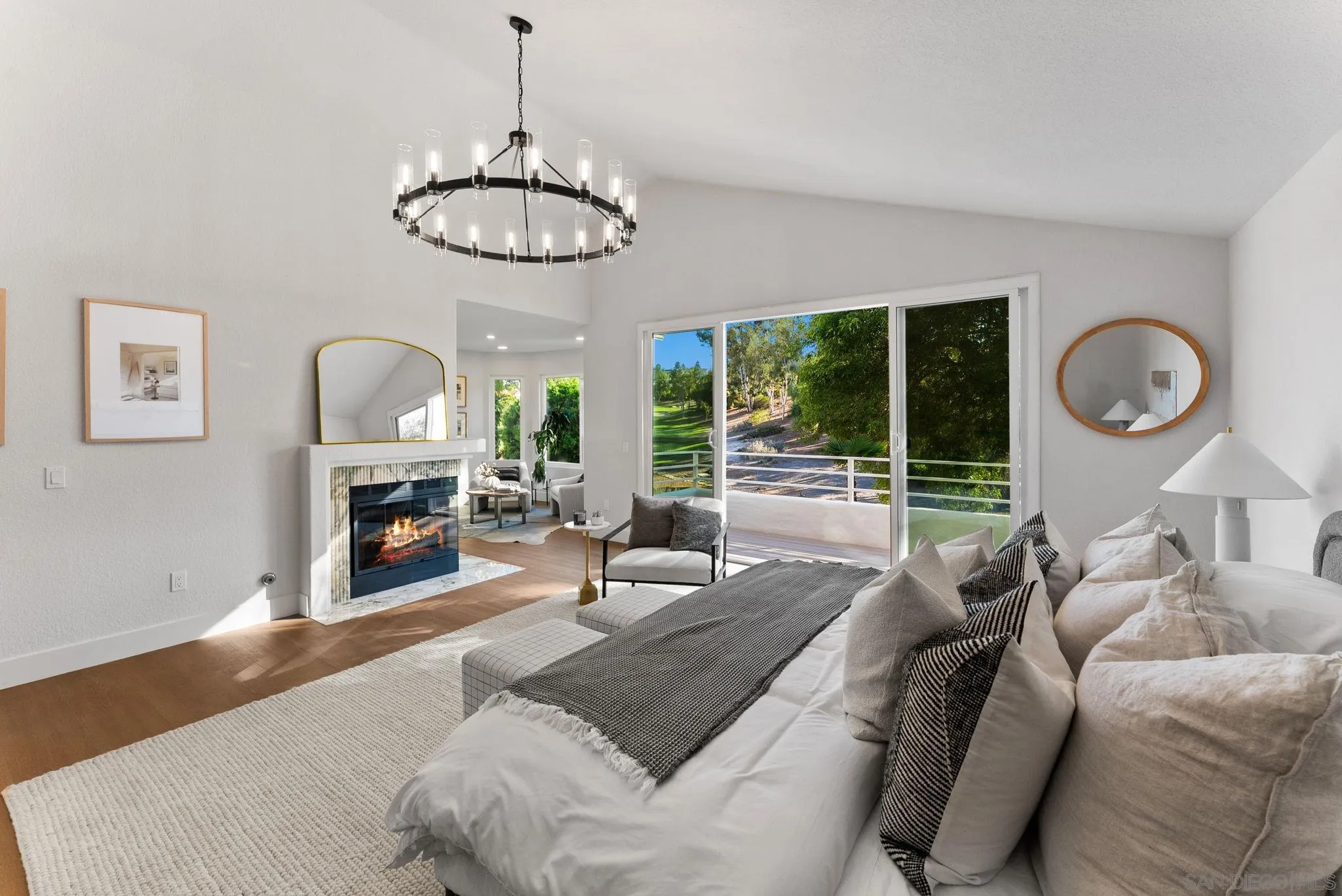 https://cdn.realtyfeed.com/cdn/127/250038202/2f4b0e7871dd009a2003b6bd9af3375c.webp